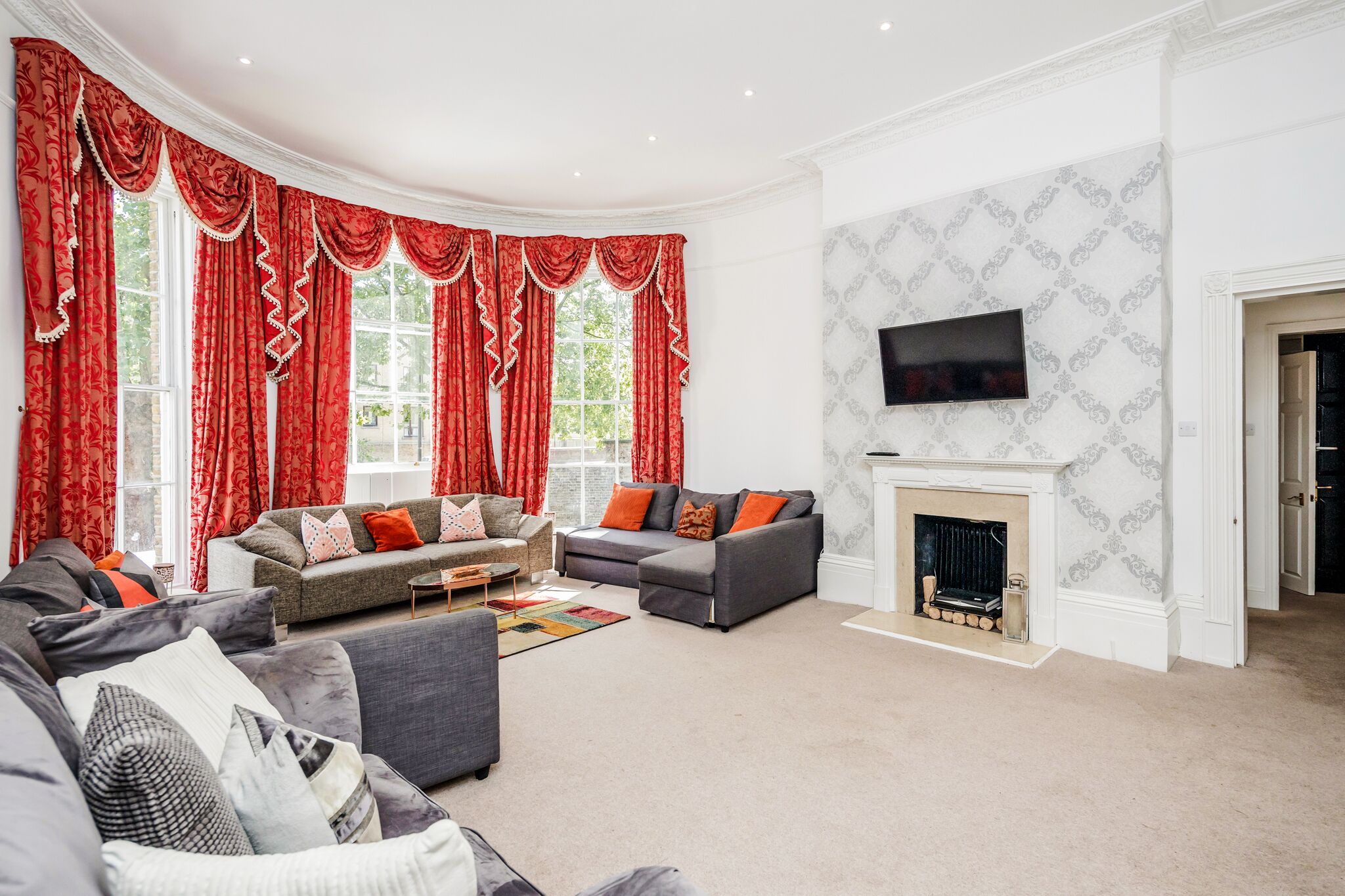 Large & Spacious with High Ceiling within a Mansion House