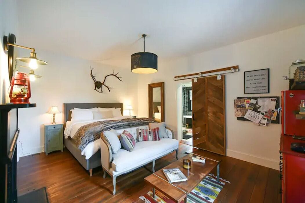 The Outpost Suite 3 - Whimsical Farmhouse Retreat