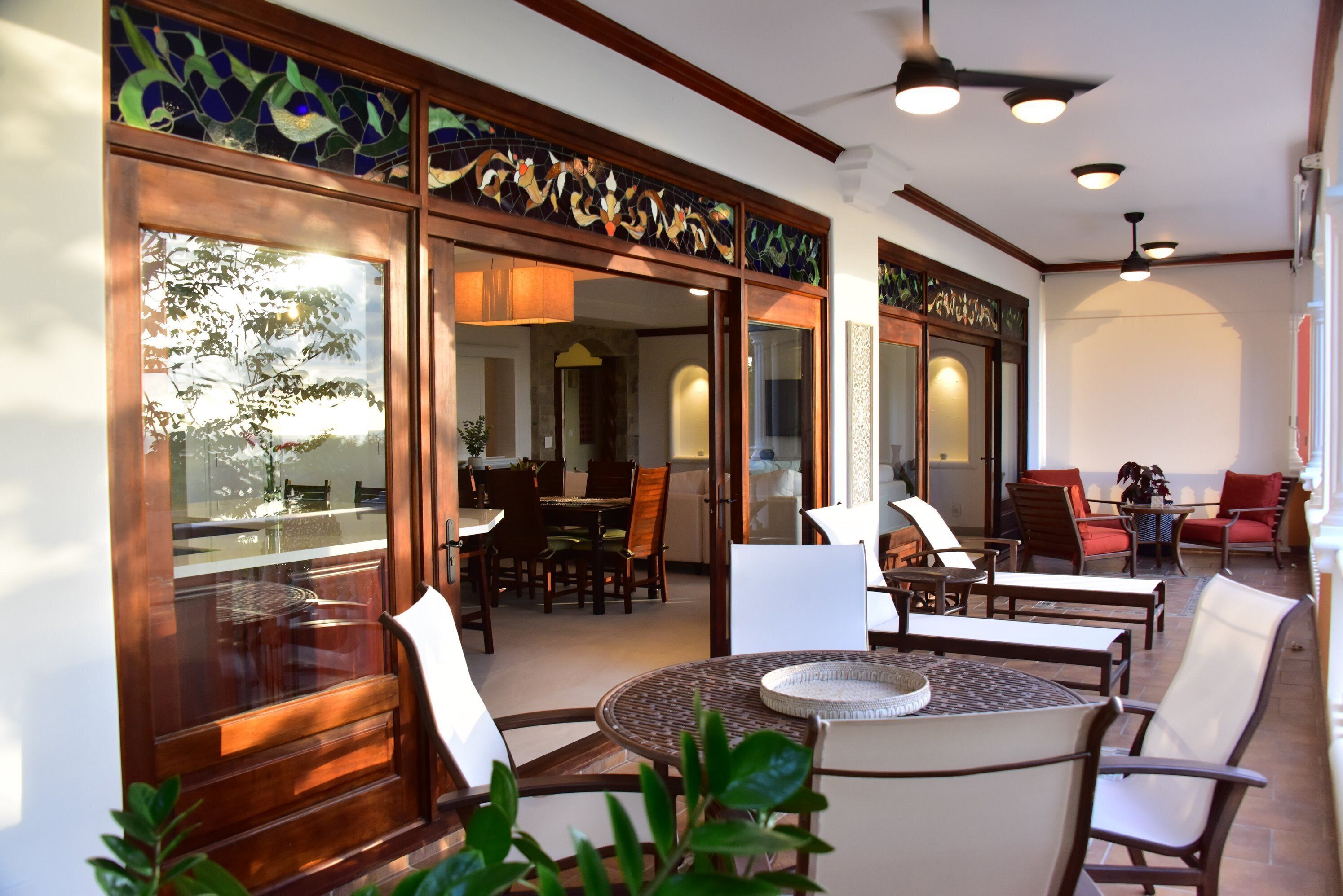 Costa Cajun Ocean View Luxury Apartment in Manuel Antonio 