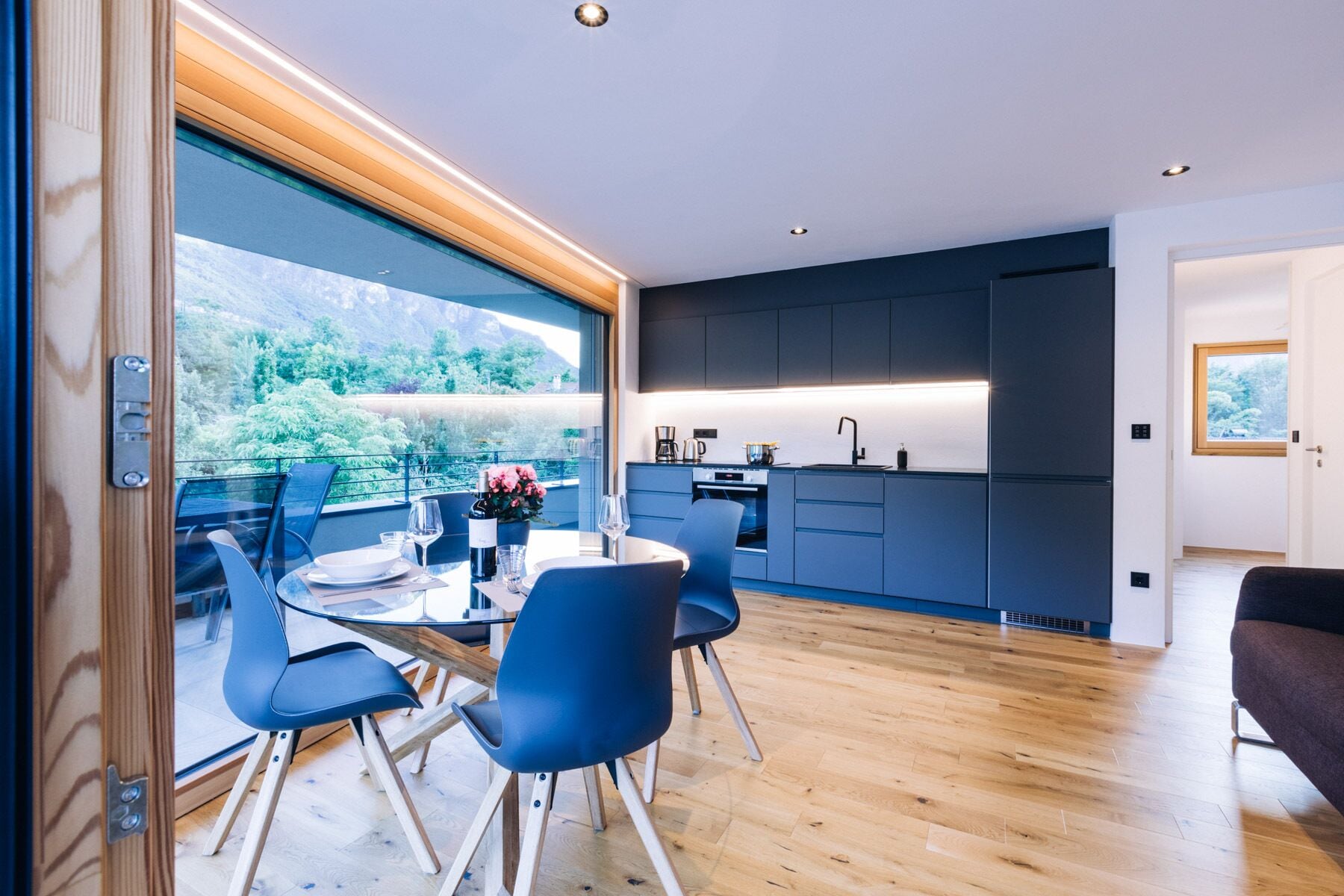 Modern and very well-kept, in the beautiful south of South Tyrol