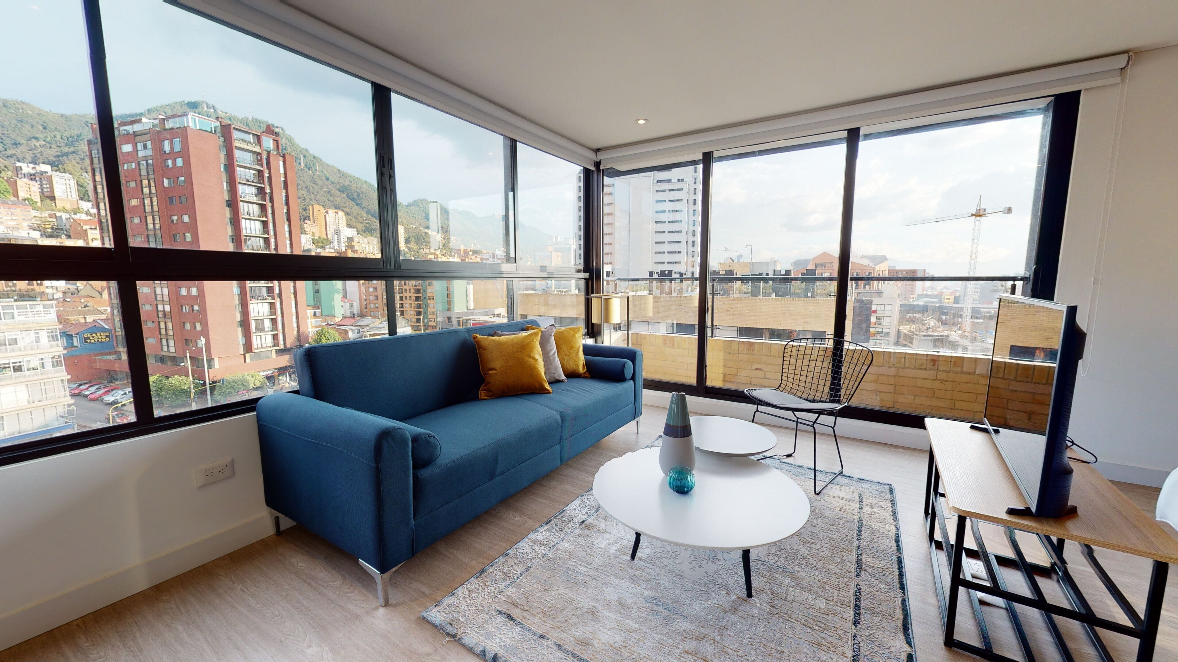 LOFT WITH EXTERIOR VIEW IN CHAPINERO 