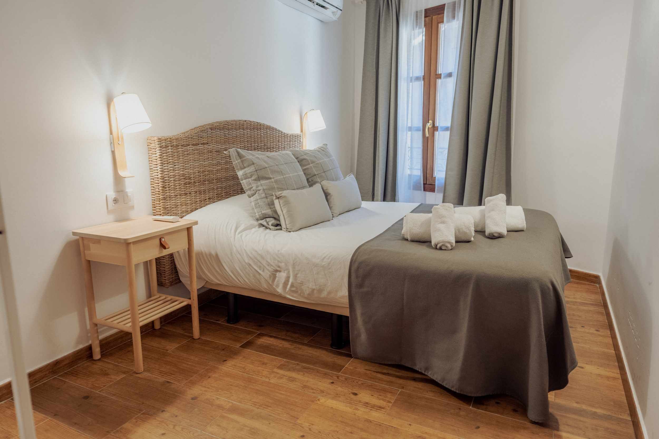 Apartamentos Villacantal ,aventura Naturaleza Somontano