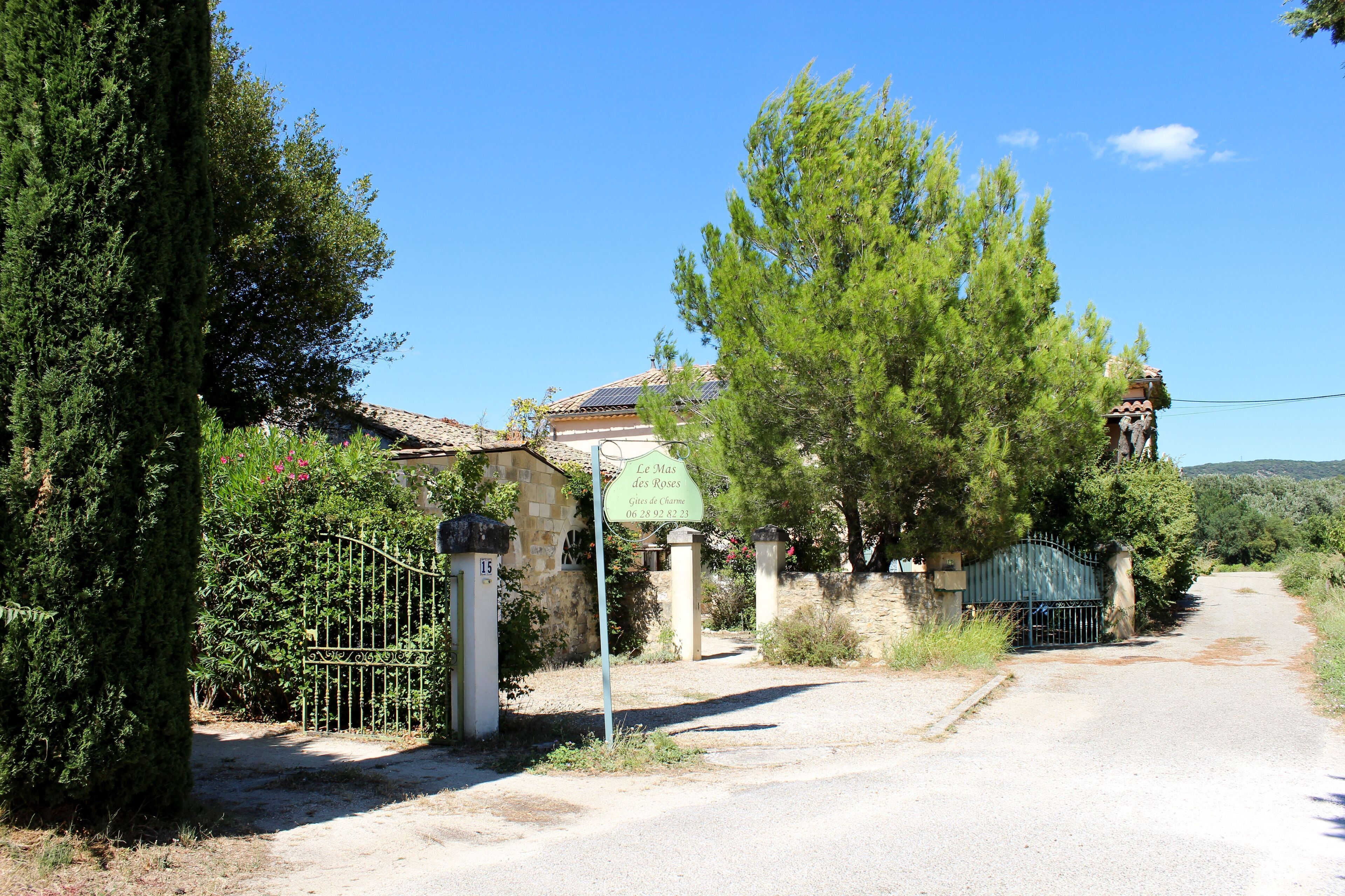 Charming Apartments in the Mas de Soleil (Gîte "Viva")