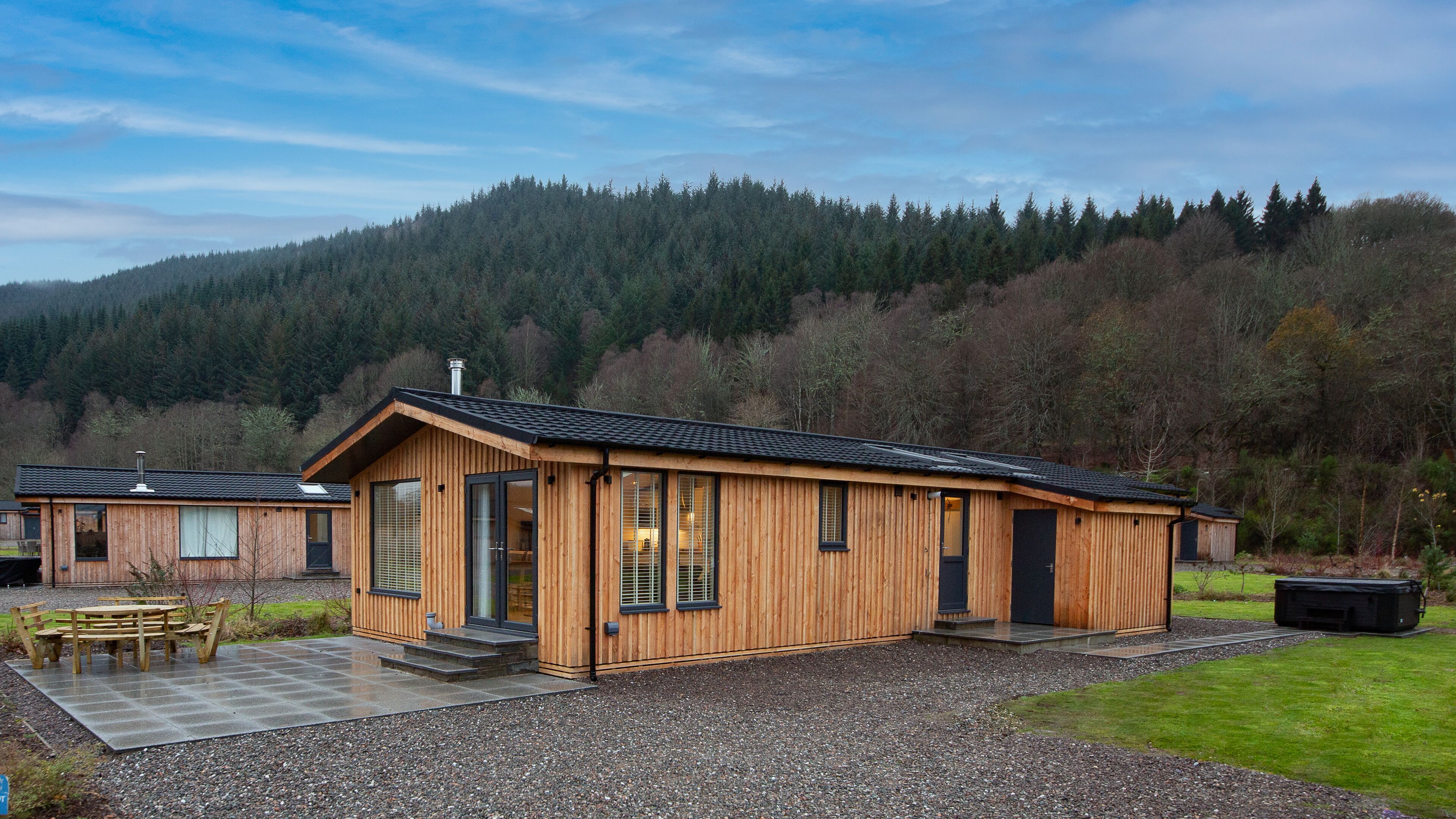 Osprey, Sleep 6, Private hot Tub, pet Friendly