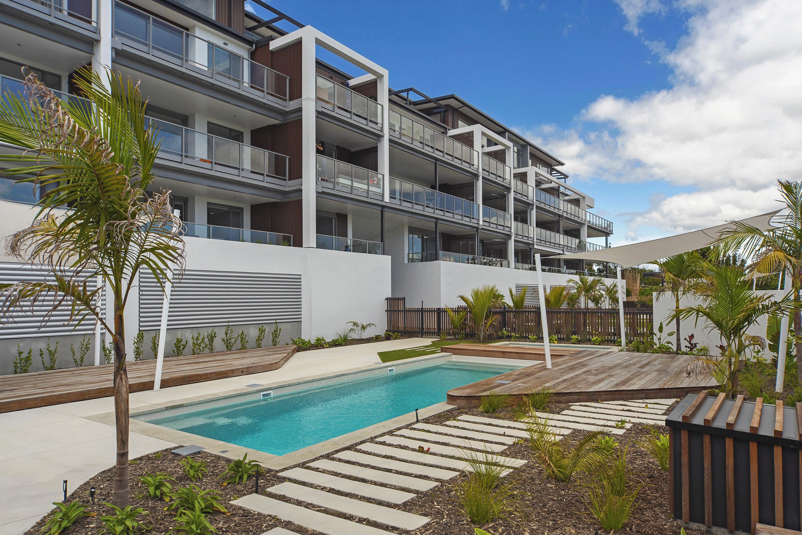 Oceanview Apartment with shared Spa pool and Swimming pools