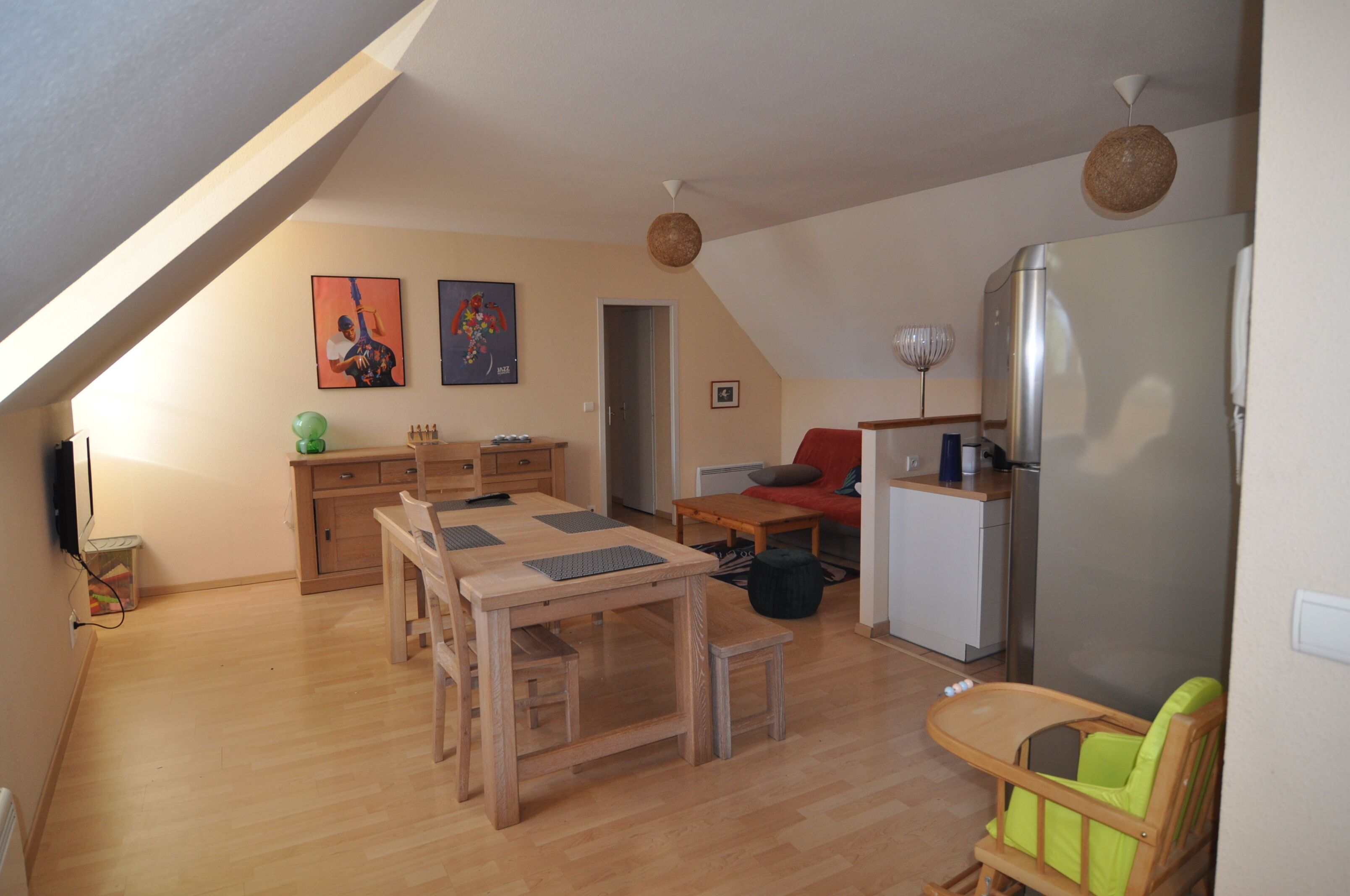Quiet 2 bedroom apartment 3 minutes from the city center