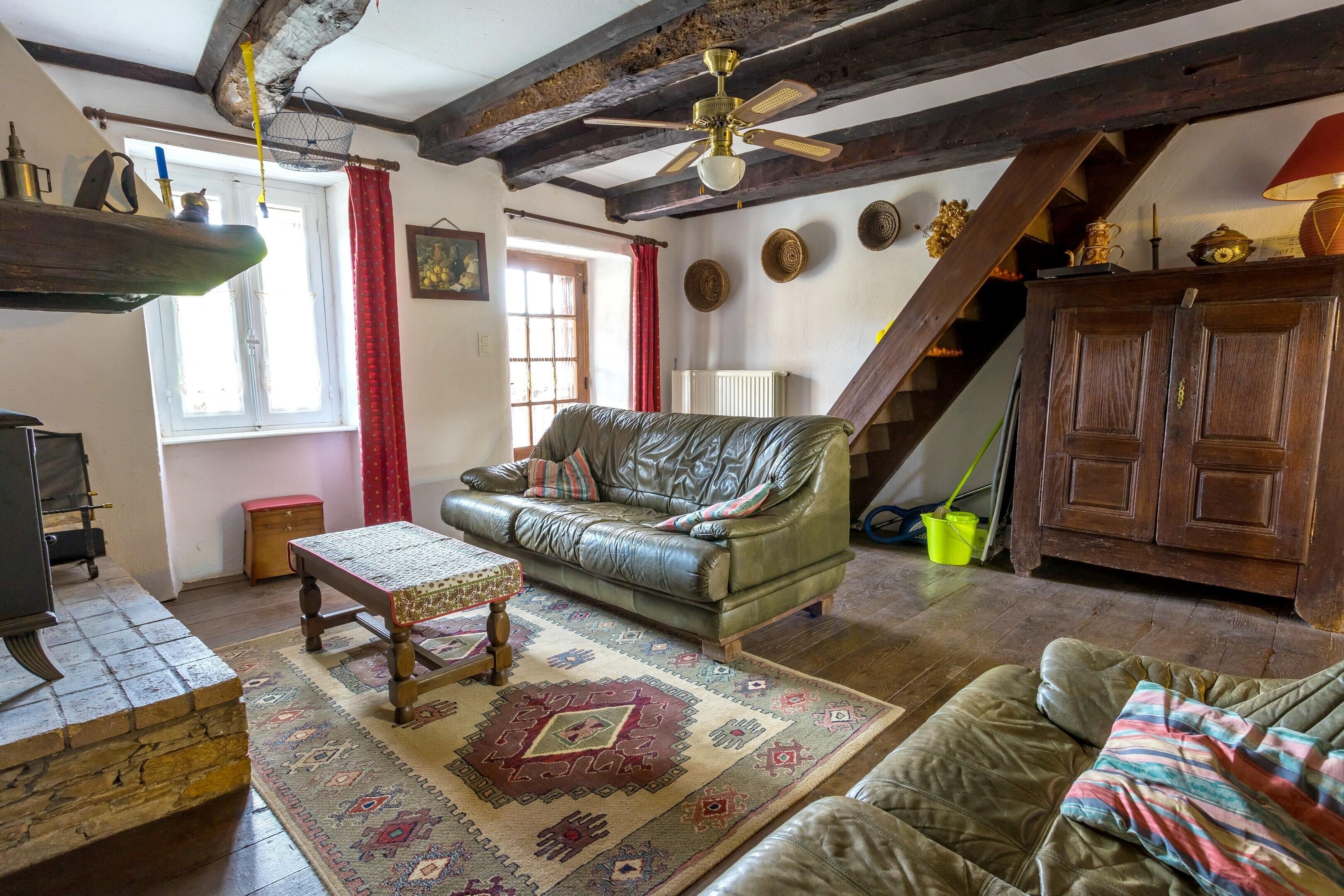 Homerez - Nice house with garden and terrace & Wifi