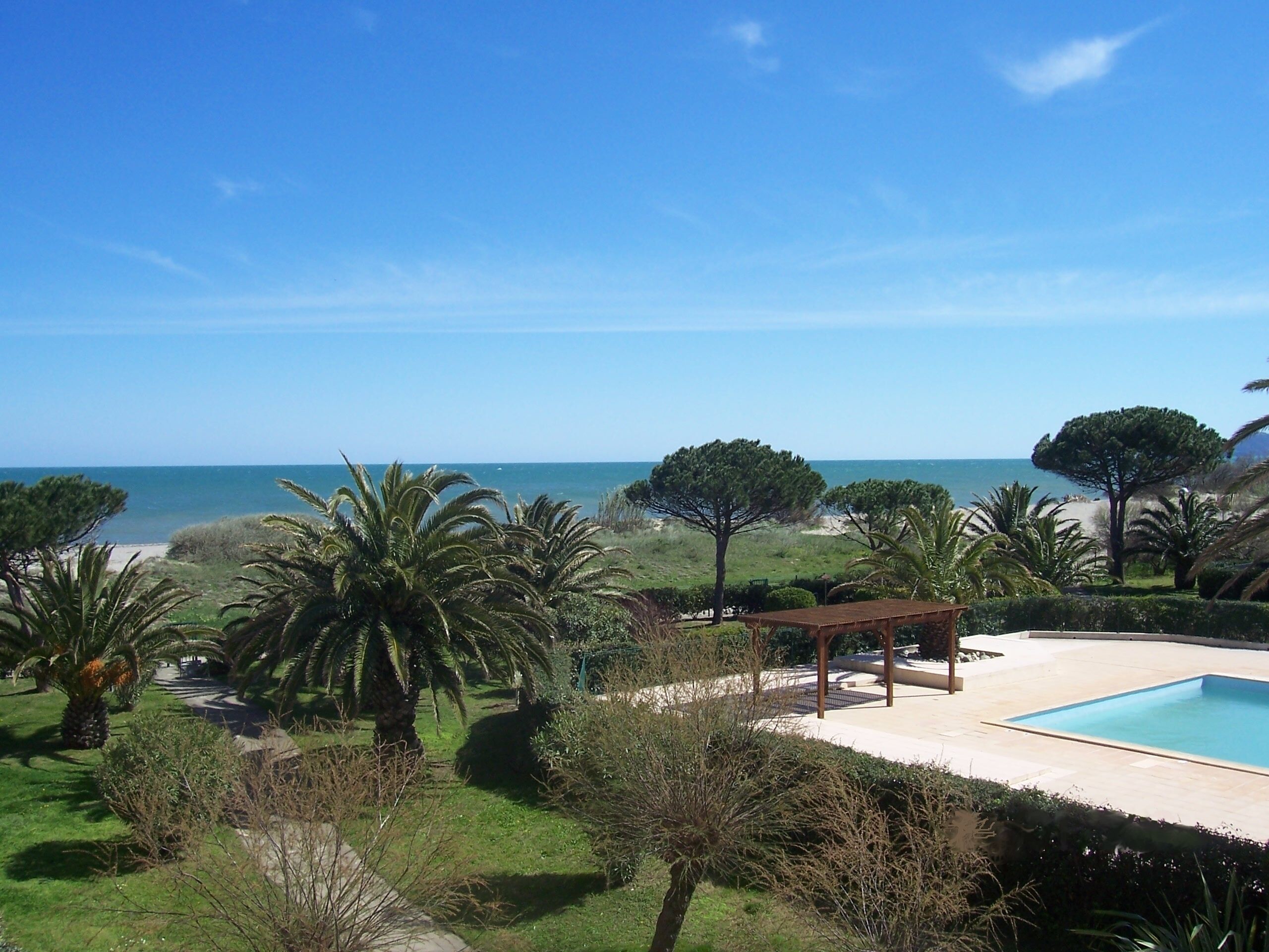 Appart swimming pool, sea view, near Collioure