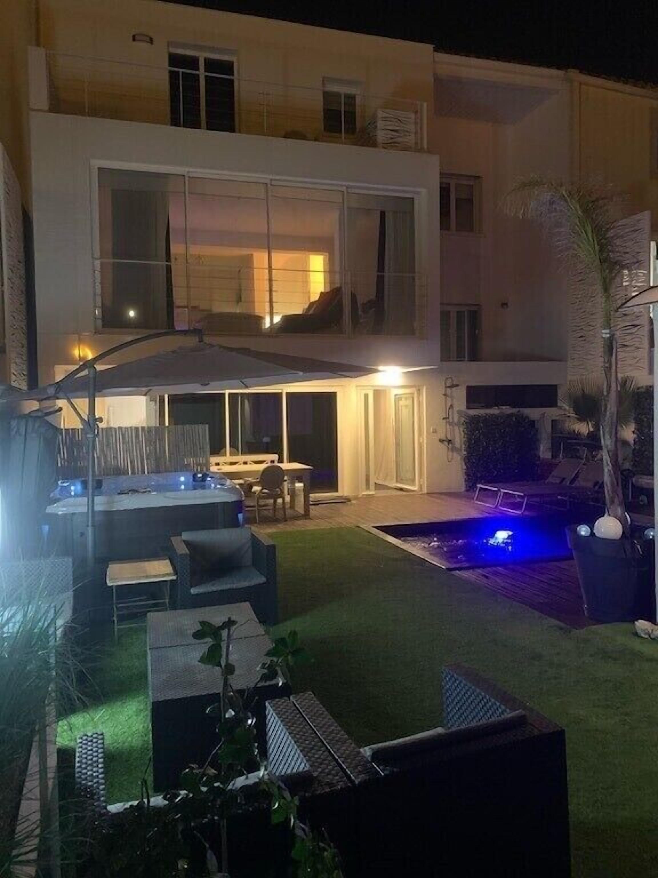 Charming 30m2 holiday accommodation that can accommodate up to 4 people 
