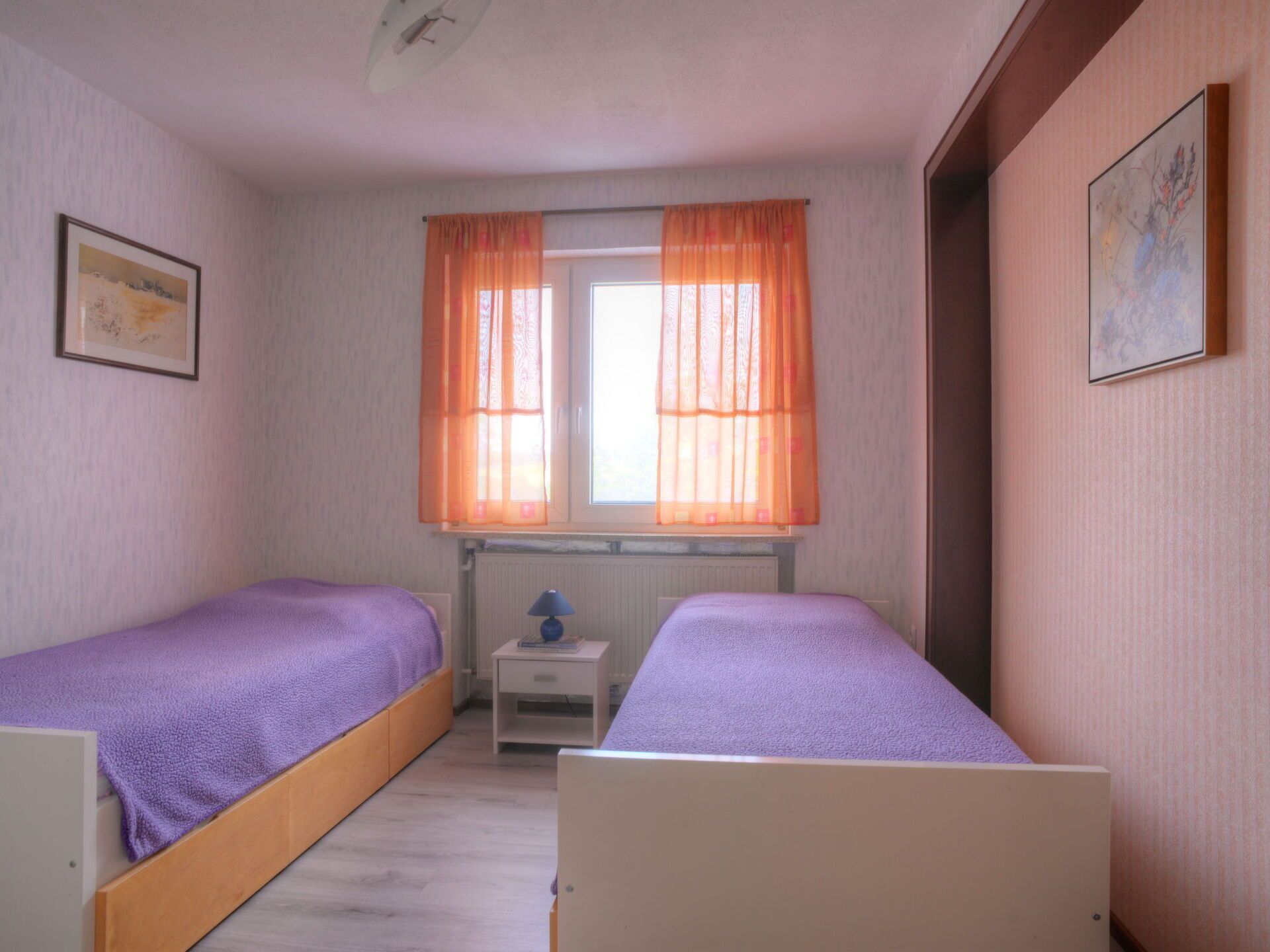 Cosy apartment for 2 people with WIFI, TV, balcony, pets allowed, panoramic view and parking