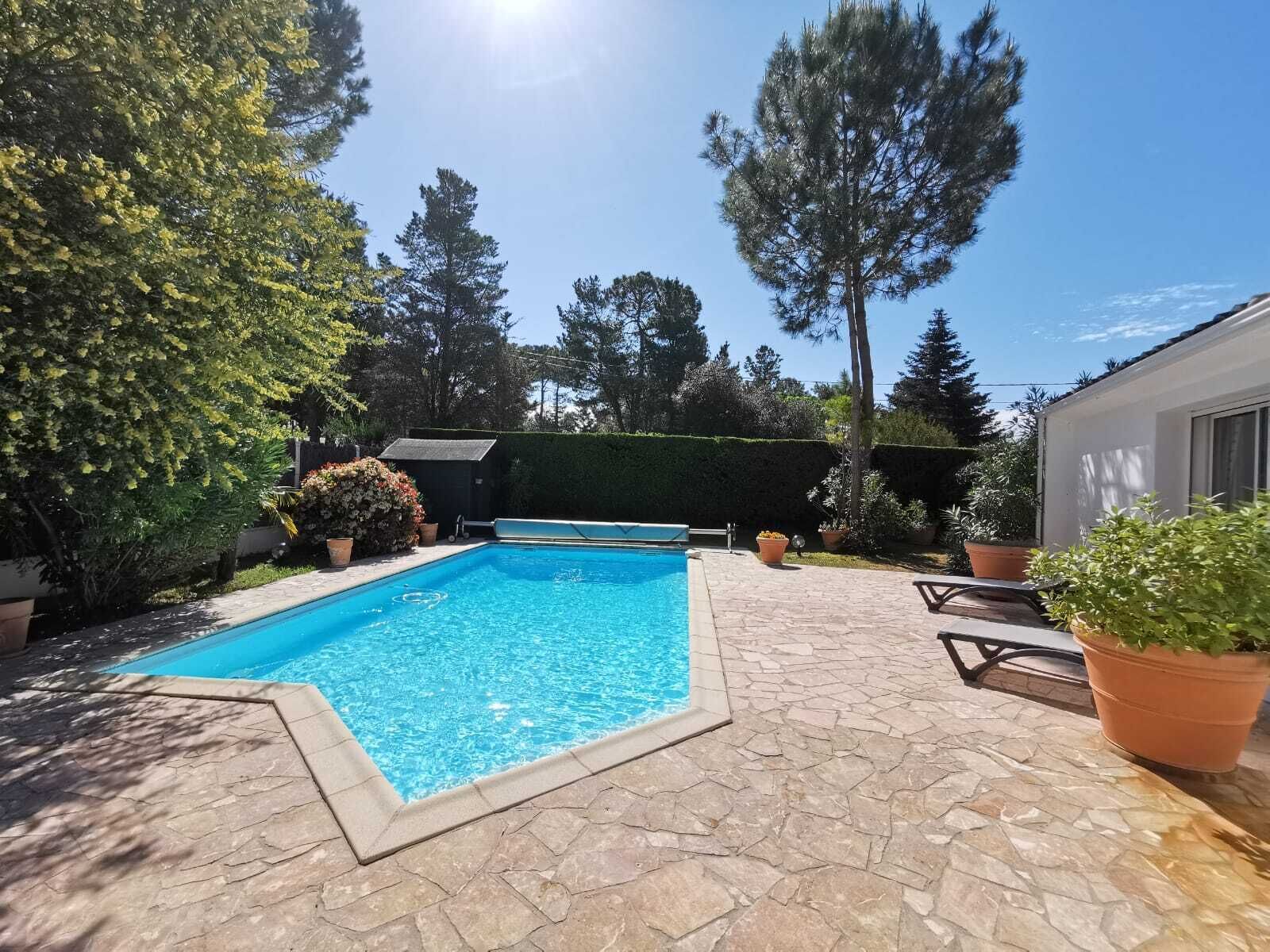 PISCINE ET SPA ENTRE MER ET PINS