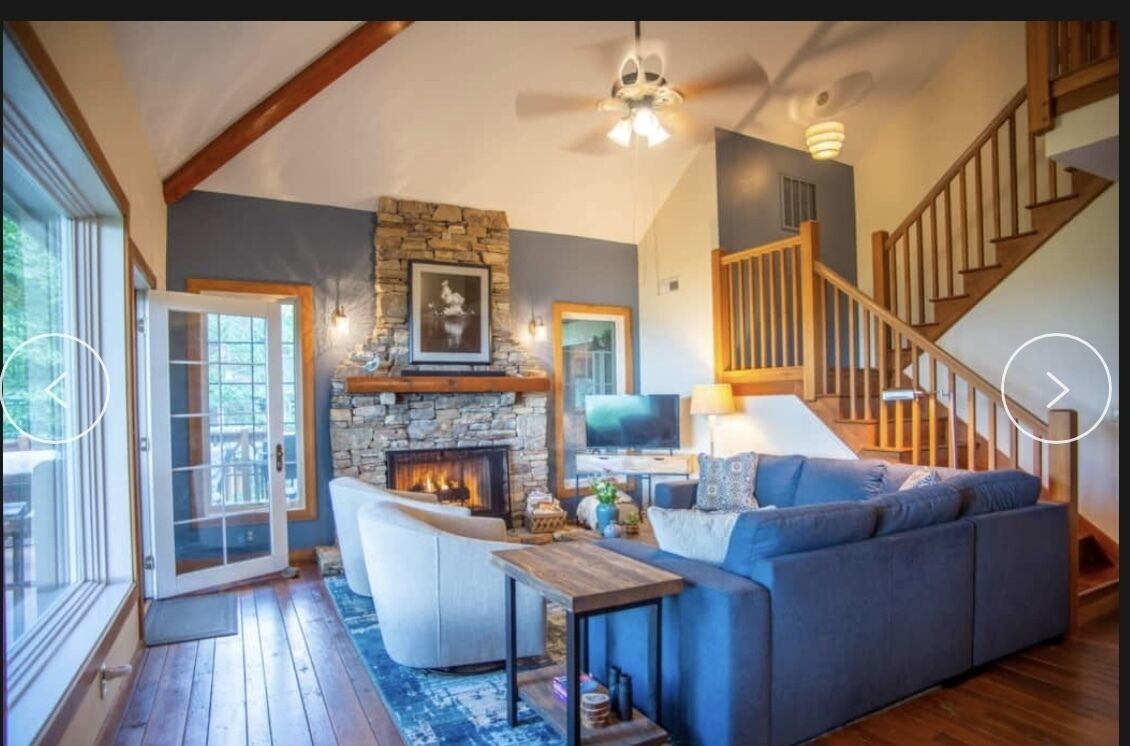 NC  Blueridge Mountain Air retreat close to Asheville & Burnsville 