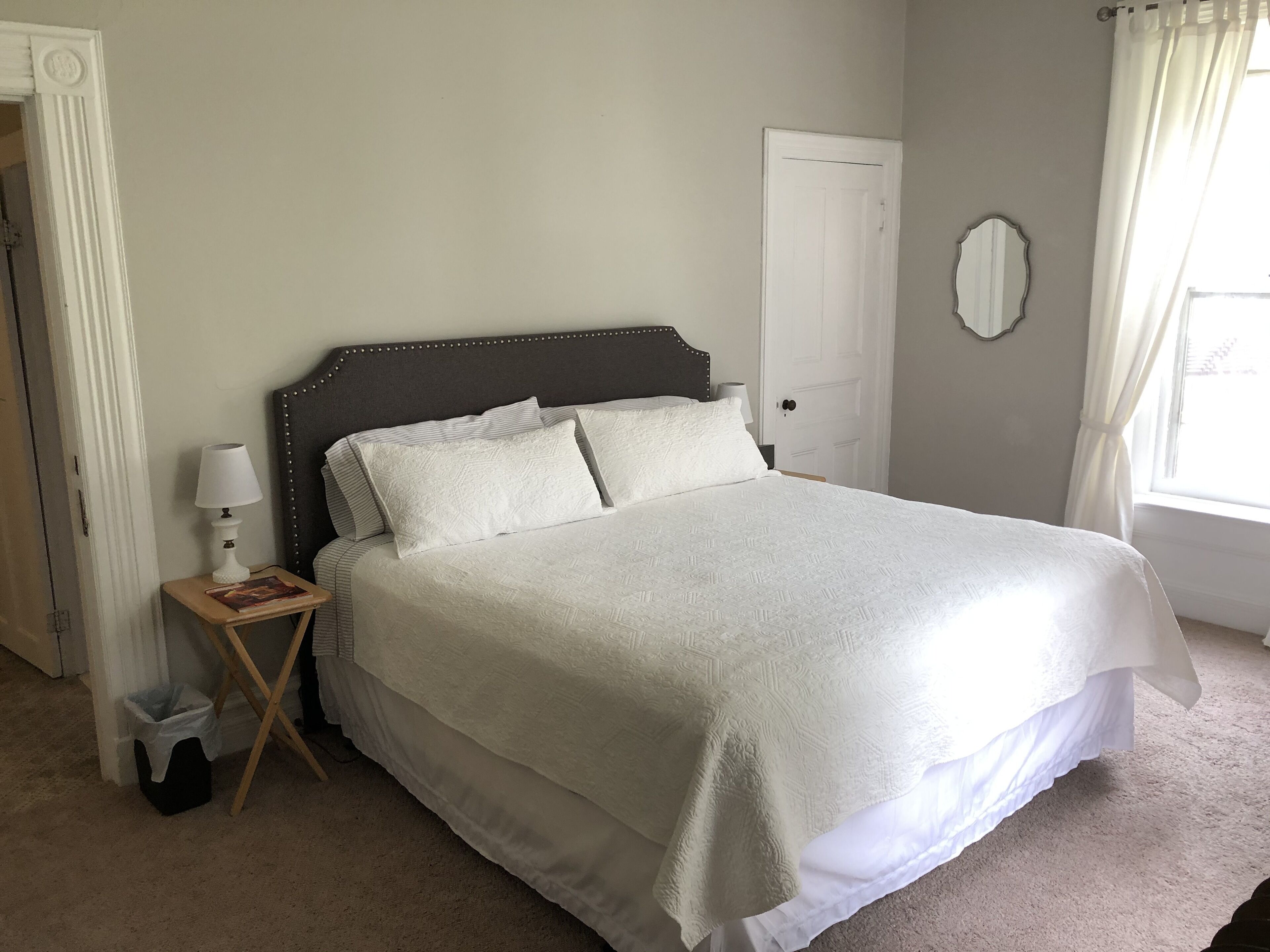 Sullivan Room with EnSuite Bath