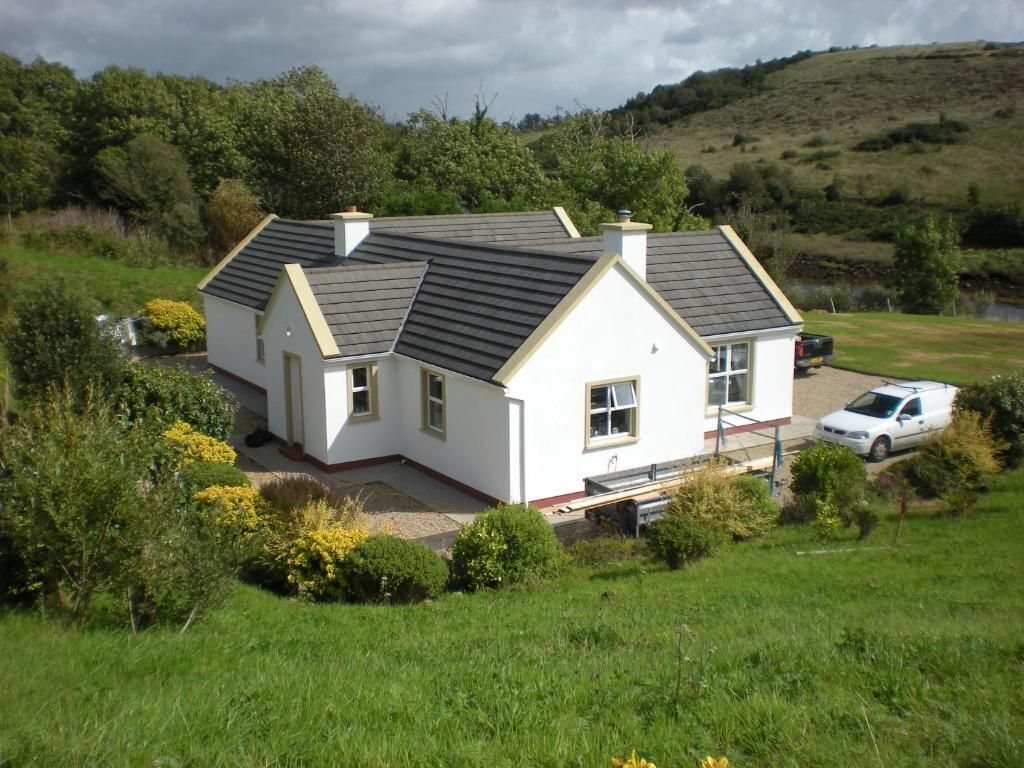 M029 Waters Edge Mulranny-3 Bedroom-Sleeps 6