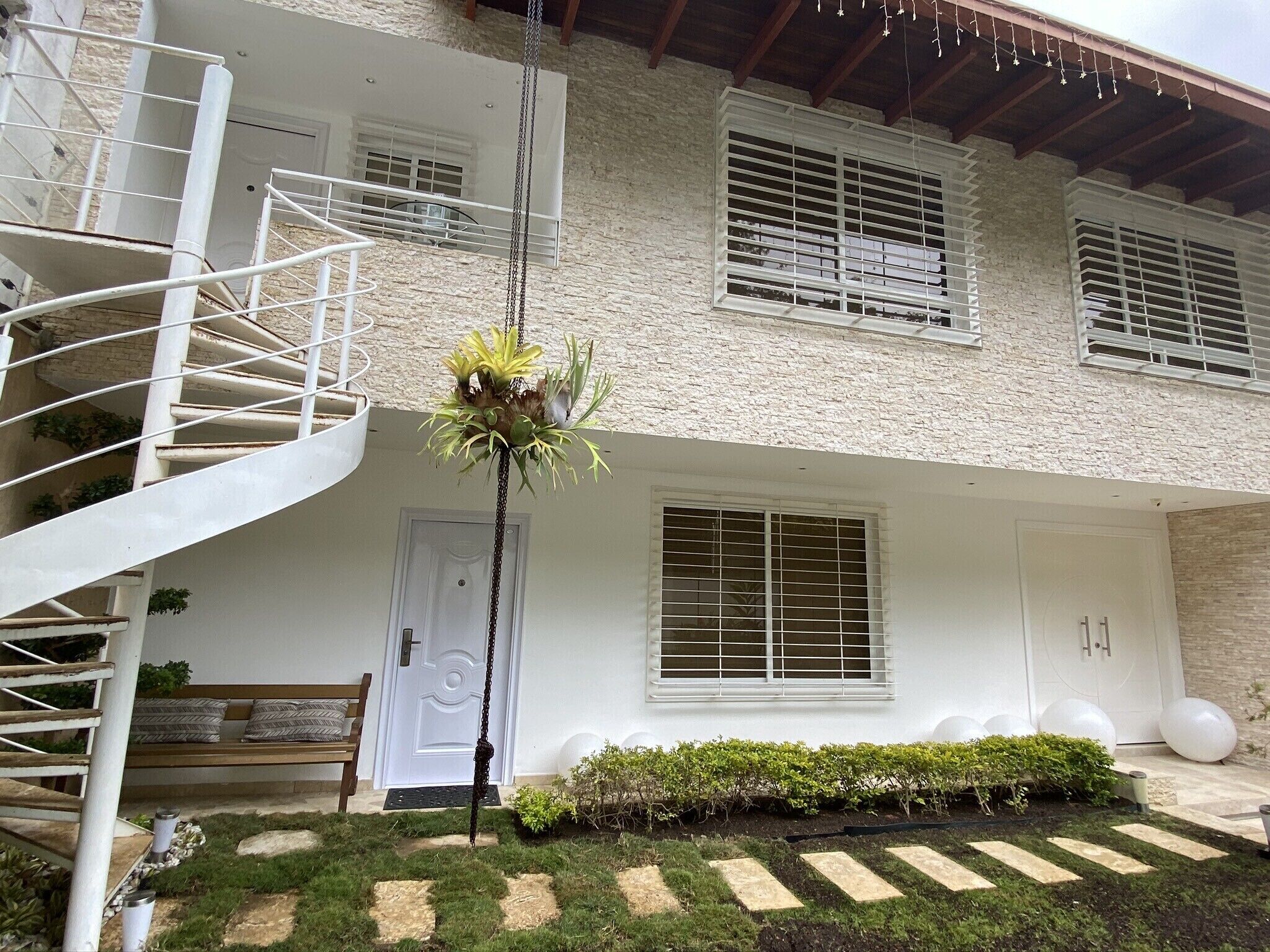 A house with views in Caracas in a safe area II