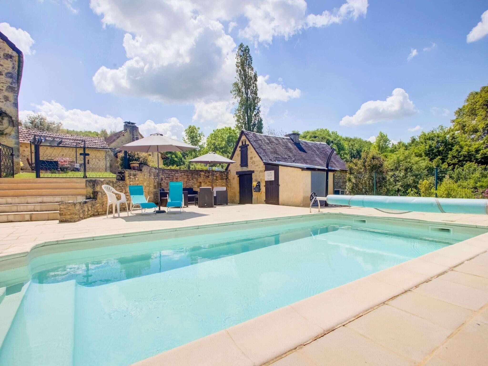 Pleasant Holiday Home with Private Swimming Pool near Sarlat