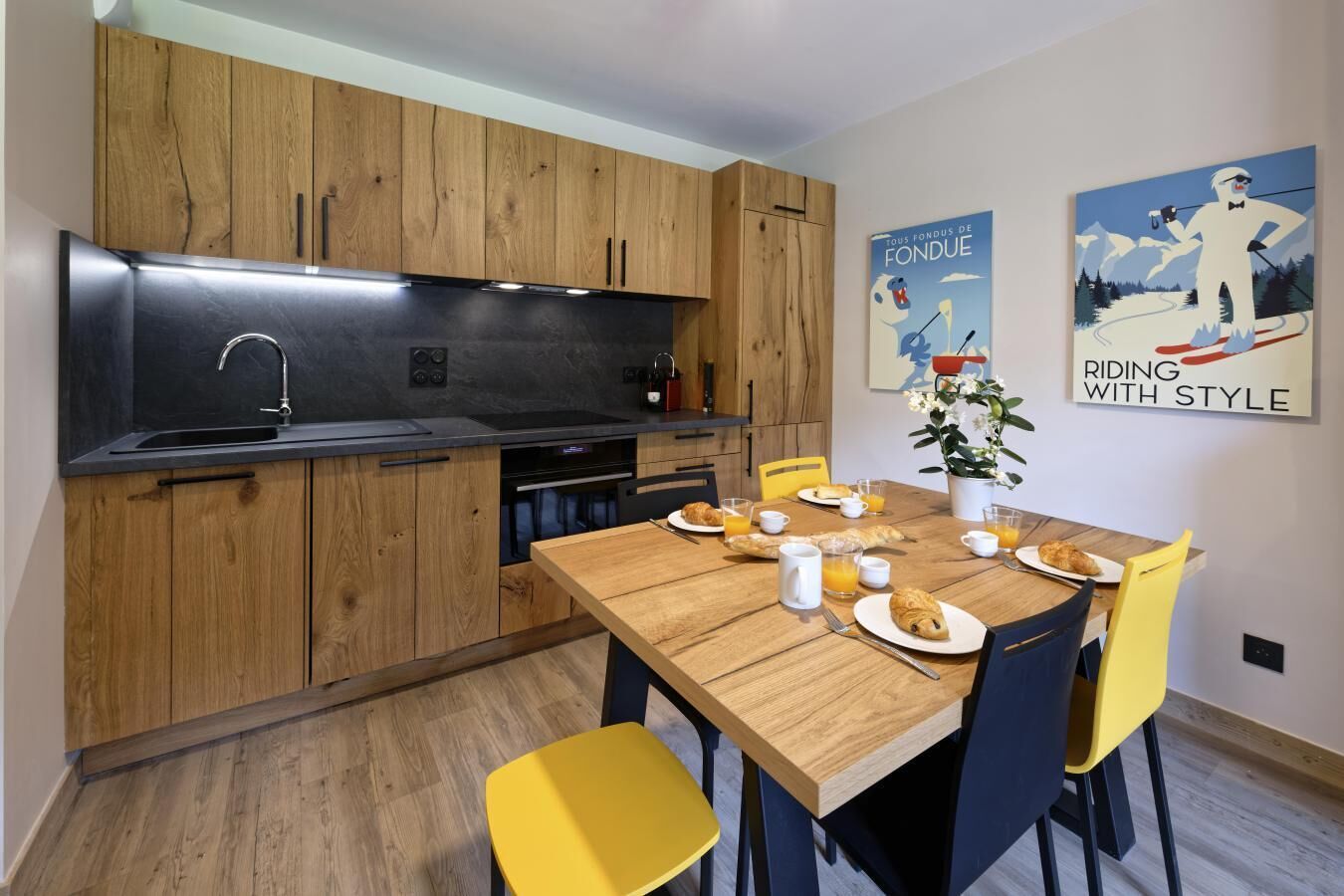 Fitness, swimming pool, sauna, hammam, balcony, tv, ski locker, 33m², Samoëns