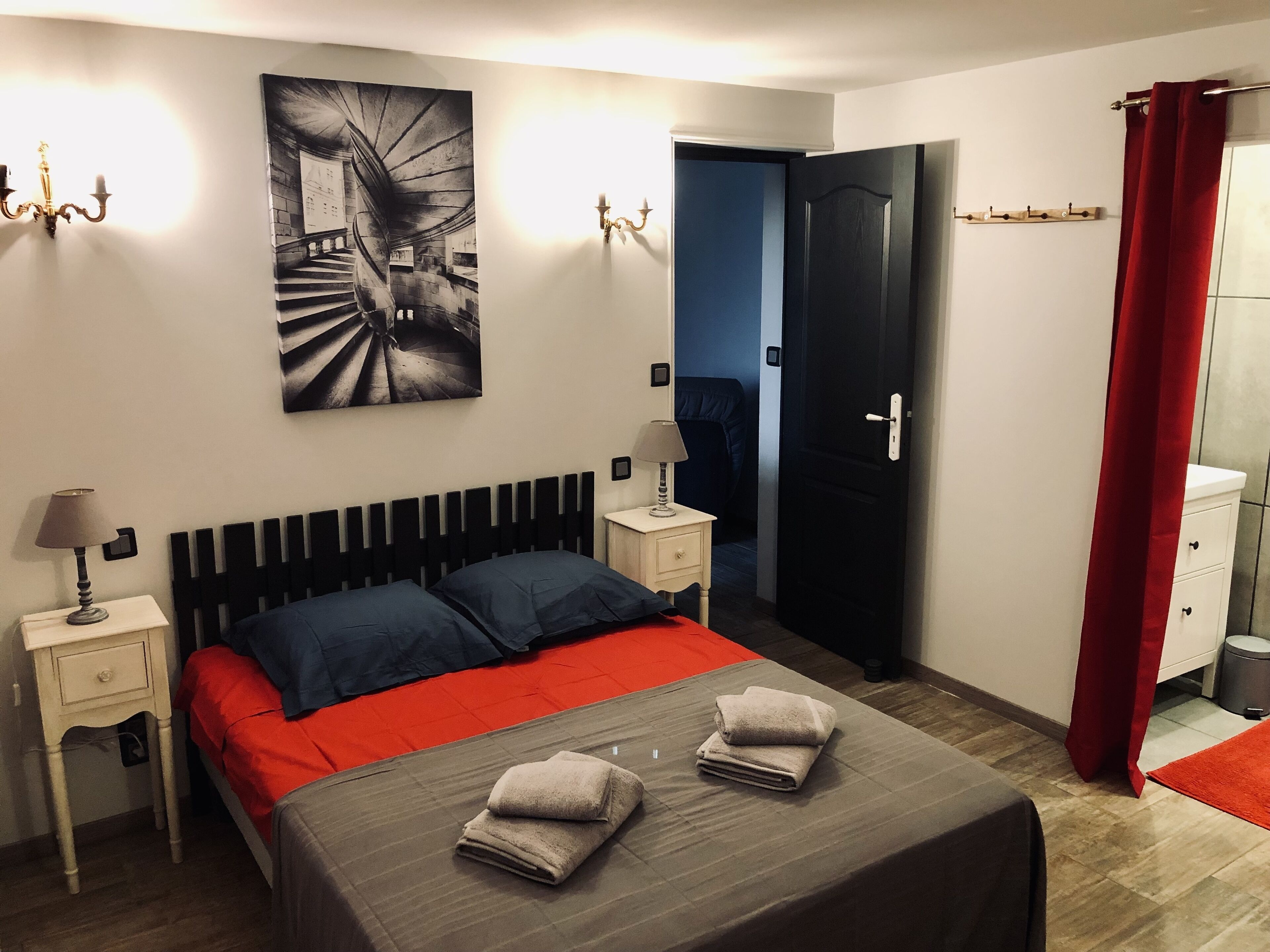 In the heart of Sologne, single storey apartment with patio