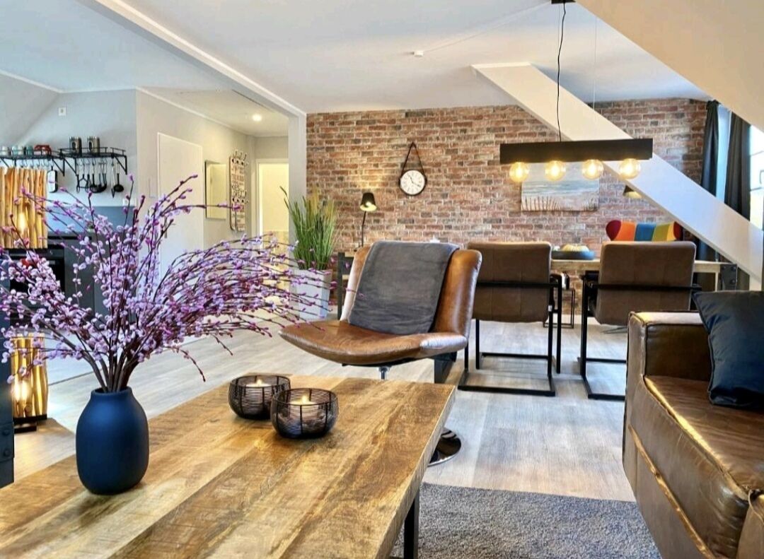 Beautiful attic apartment "St. Peter-Ording" in the heart of Itzehoe