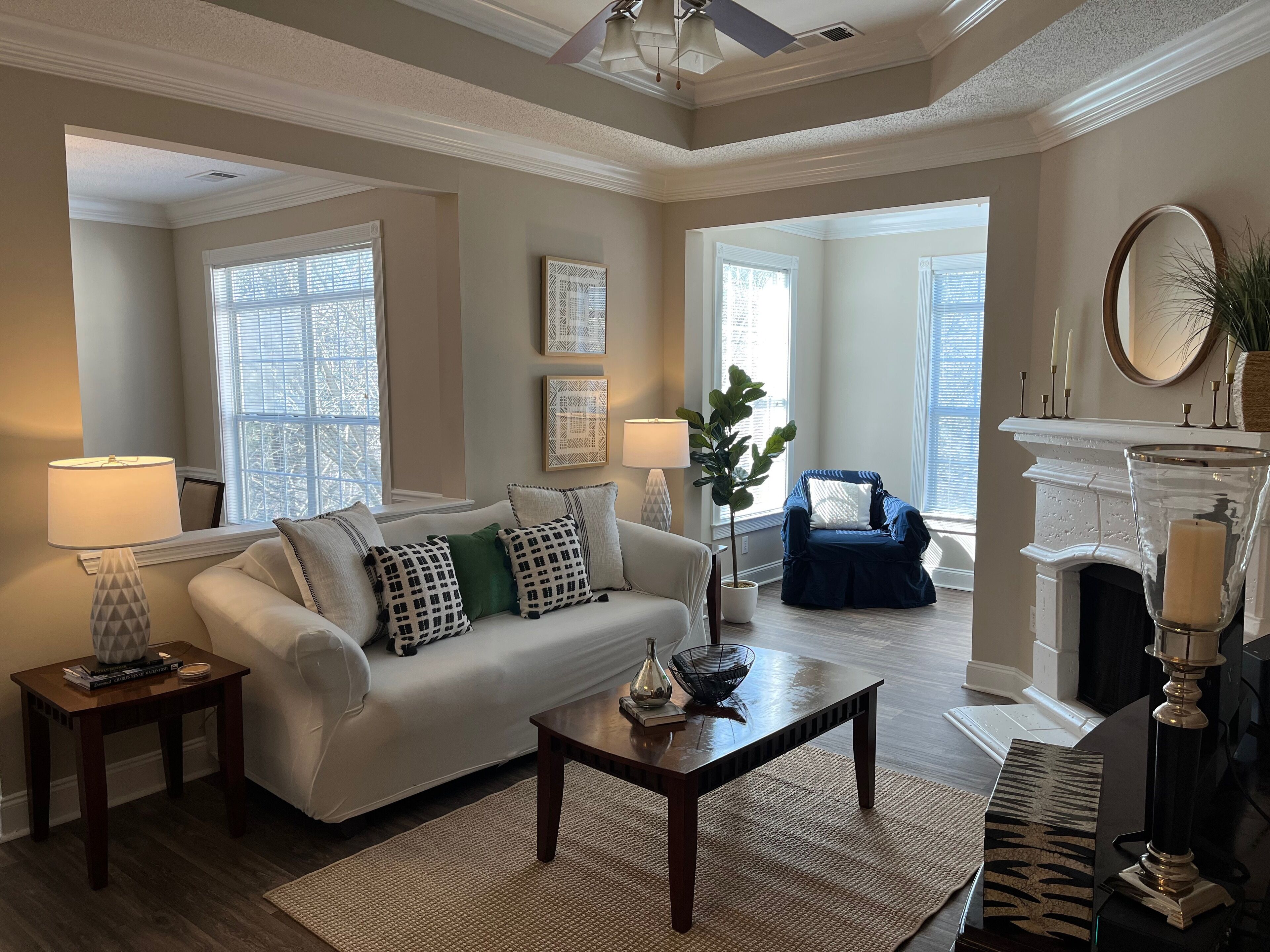 Fabulous 2 bed/2bath Crp Furnished Apt in Alpharetta