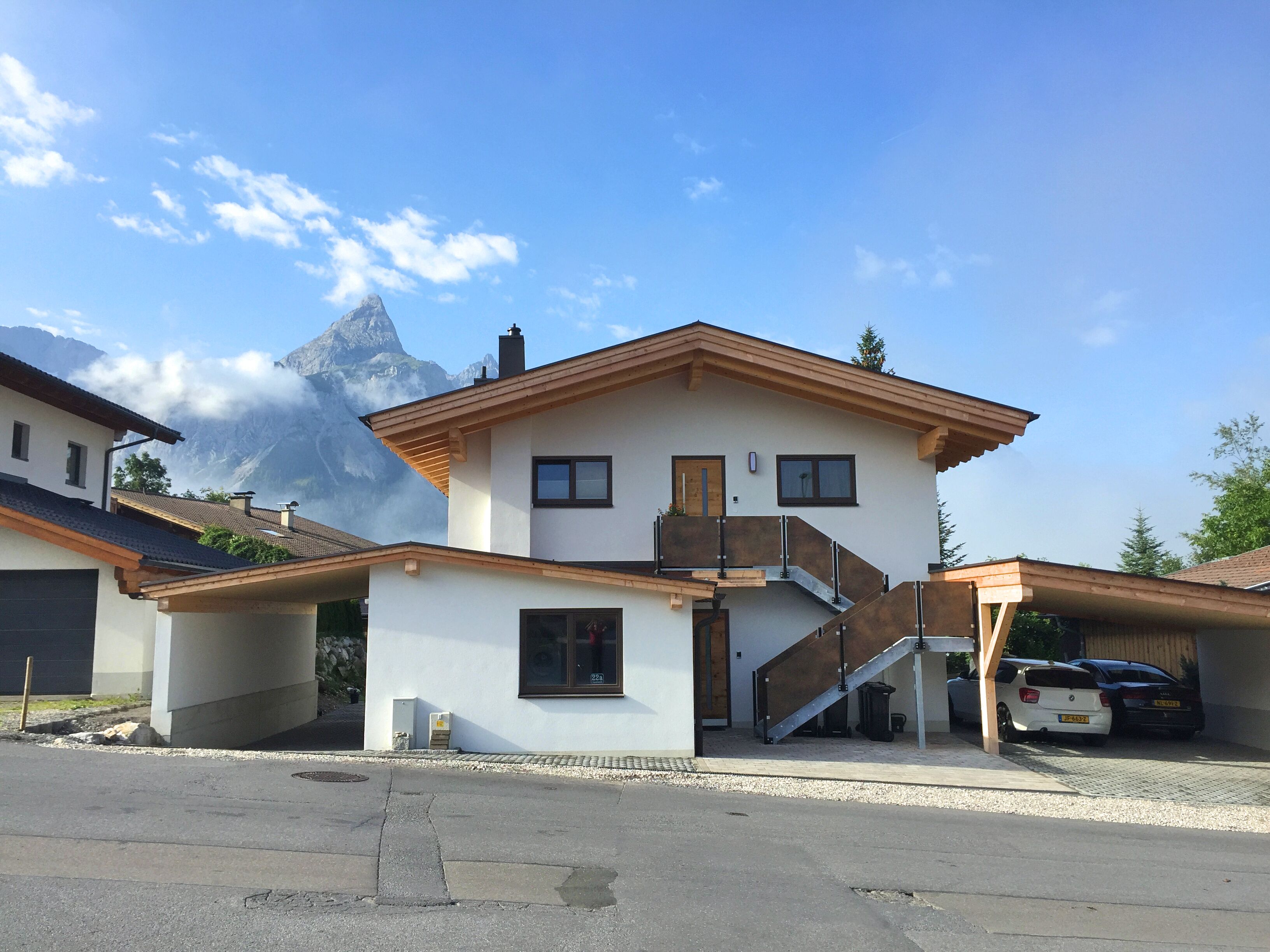 the sunny holiday apartment near the Zugspitzbahn