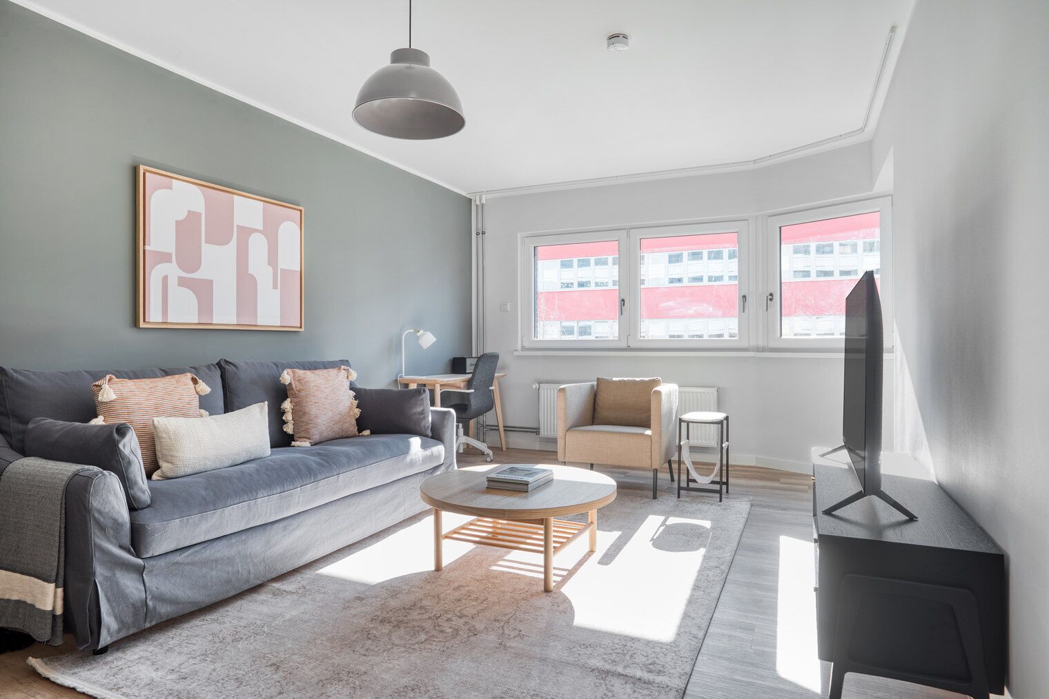 Chic Mitte 2BR close to Potsdamer Platz & Nollendorfplatz, by Blueground