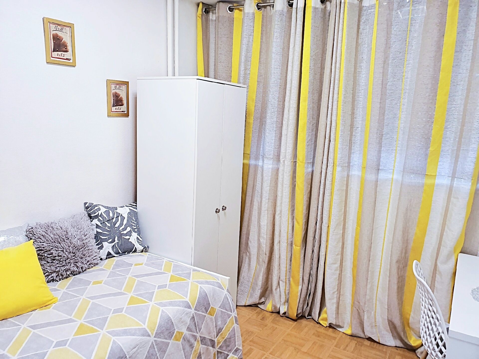 Paris (12mn), Station, shops, Nice studio facing the Seine