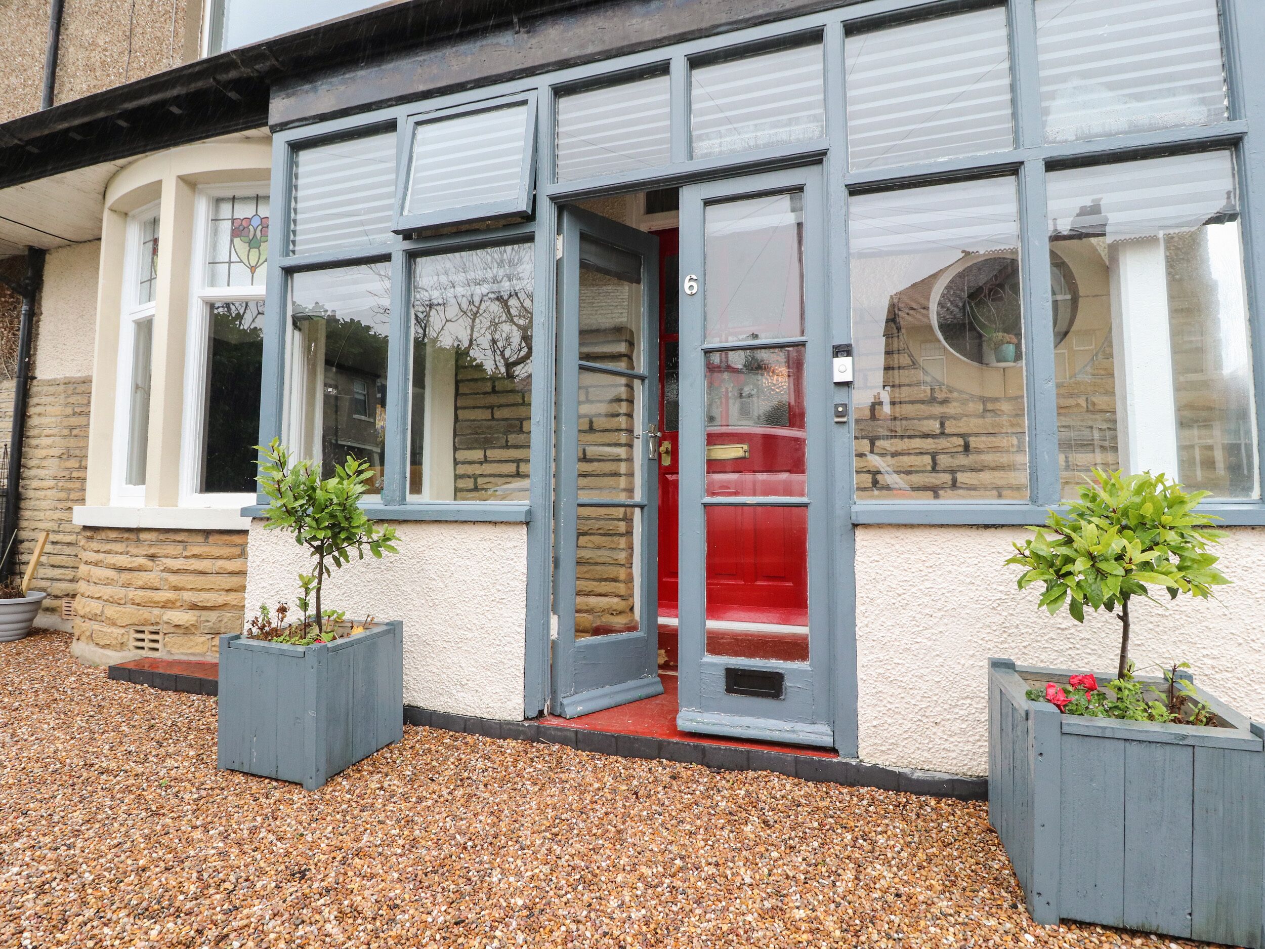 6A ELMS ROAD, pet friendly, country holiday cottage in Morecambe
