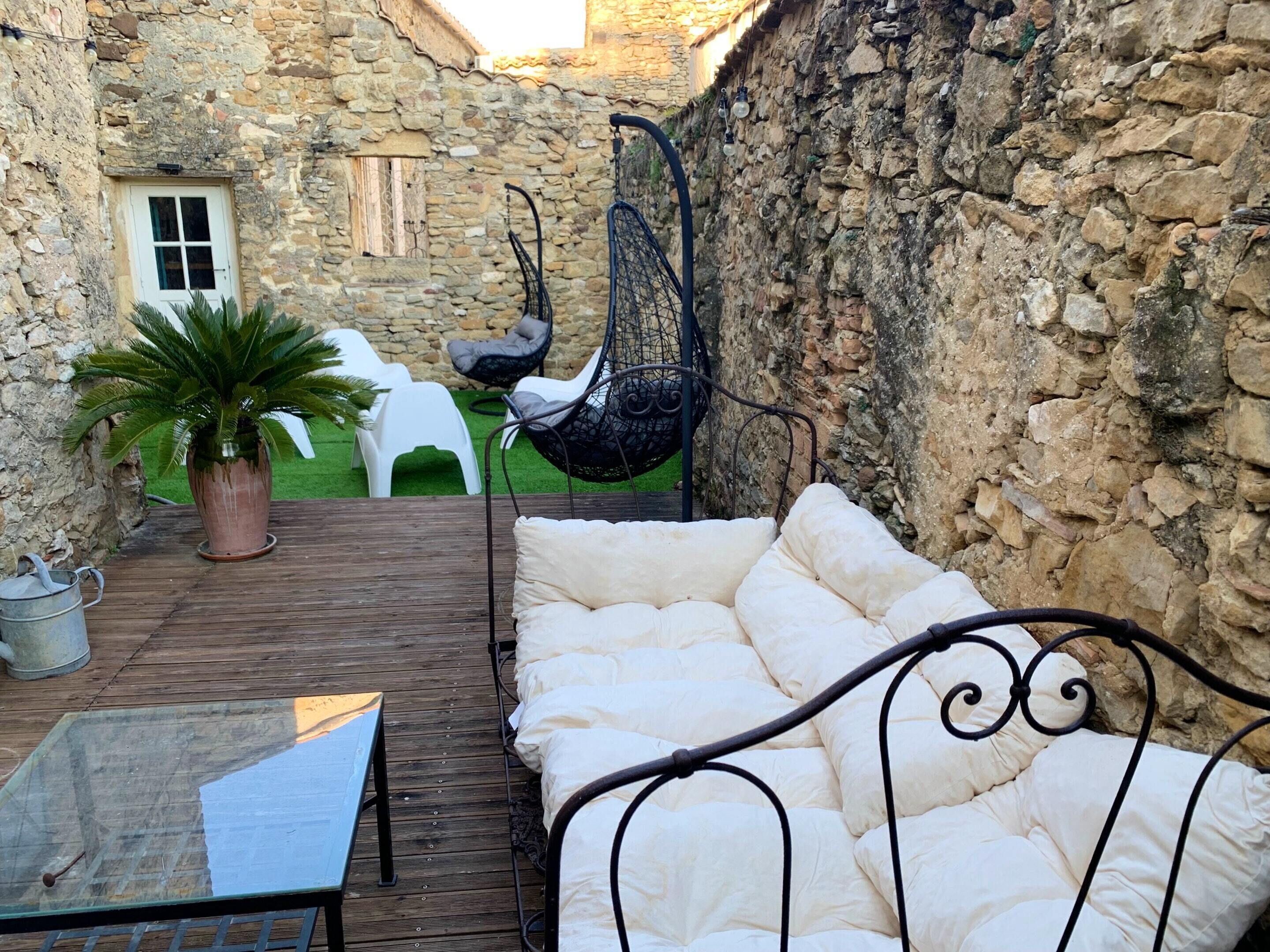 Homerez - Nice appartement for 4 ppl. with terrace at Saint-Paul-les-Fonts