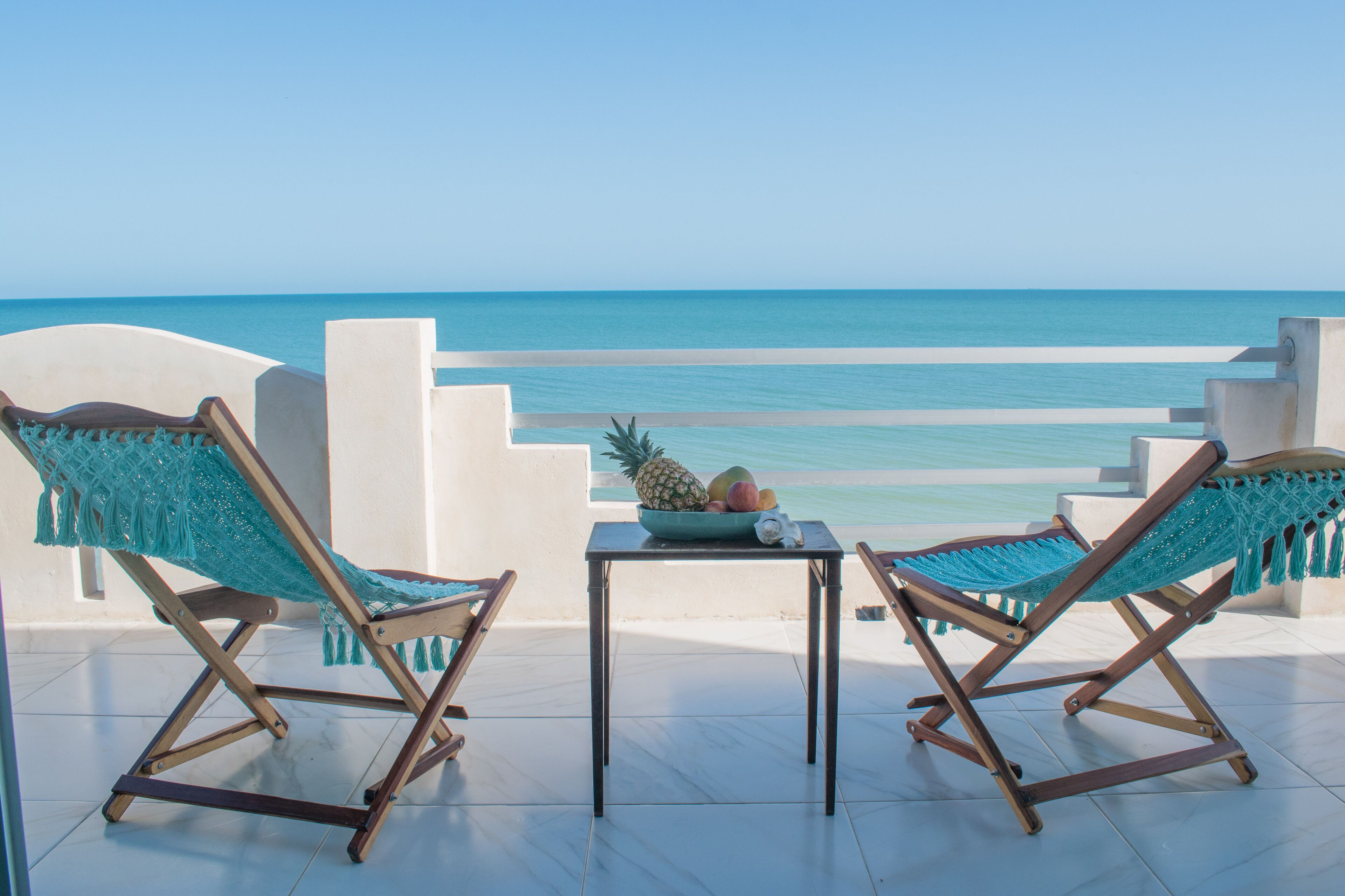 Beachfront Penthouse with pool and amazing views