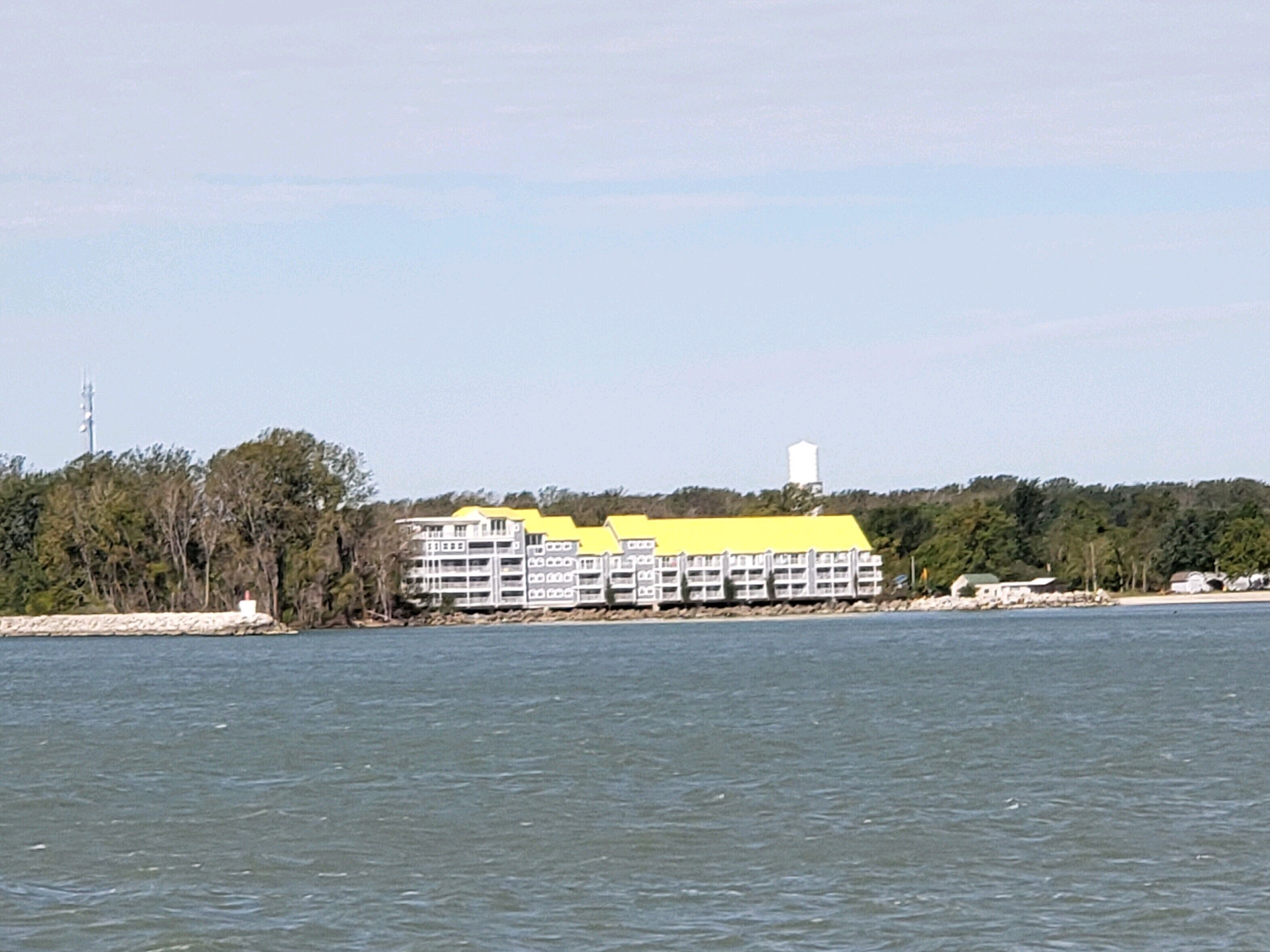 Middle Bass Island Condo with LAKE ERIE VIEWS 2 bed/2 bath