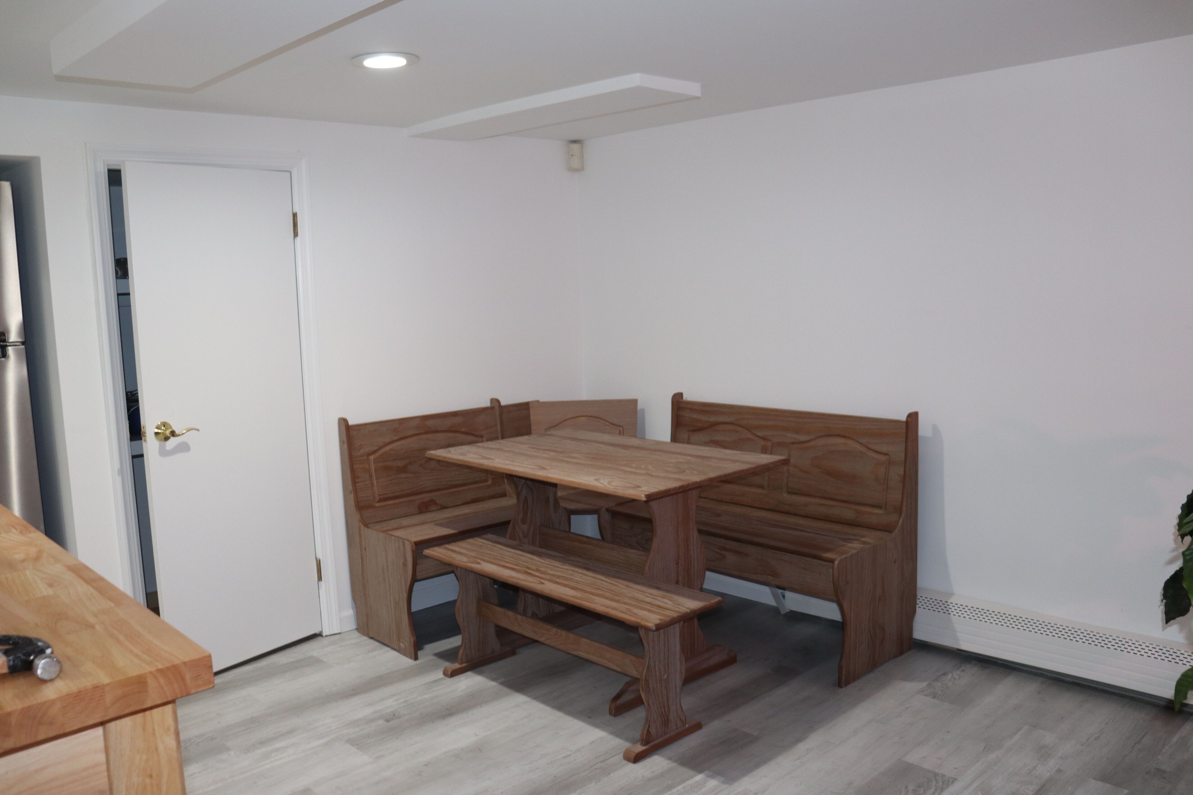 Hamptons Apartment in Lower Part of a House