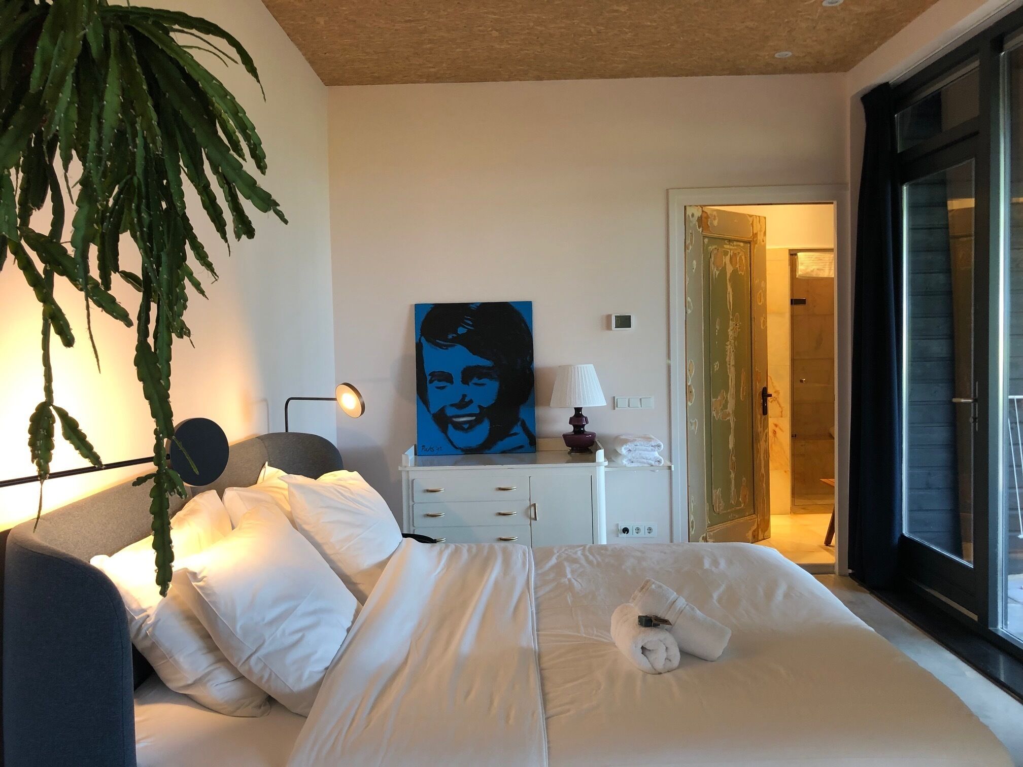 Luxurious holiday studio near the Wadden Sea with private sauna.