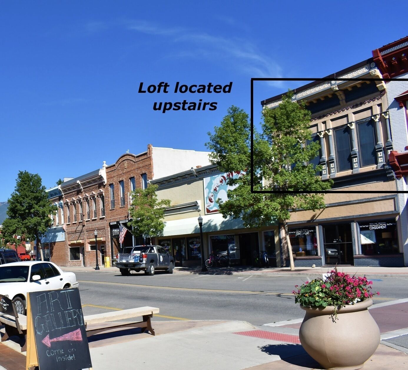 Charming historic loft close to restaurants, shopping and Arkansas river!