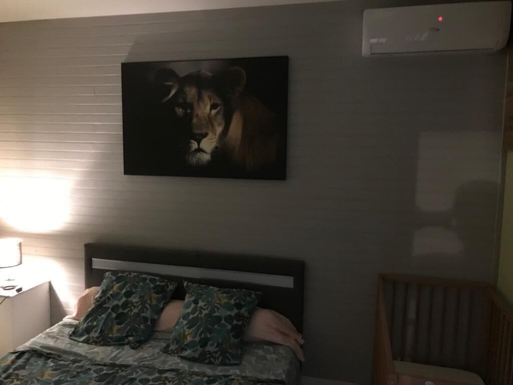 Superbe logement avec piscine chauffée et Jacuzzi