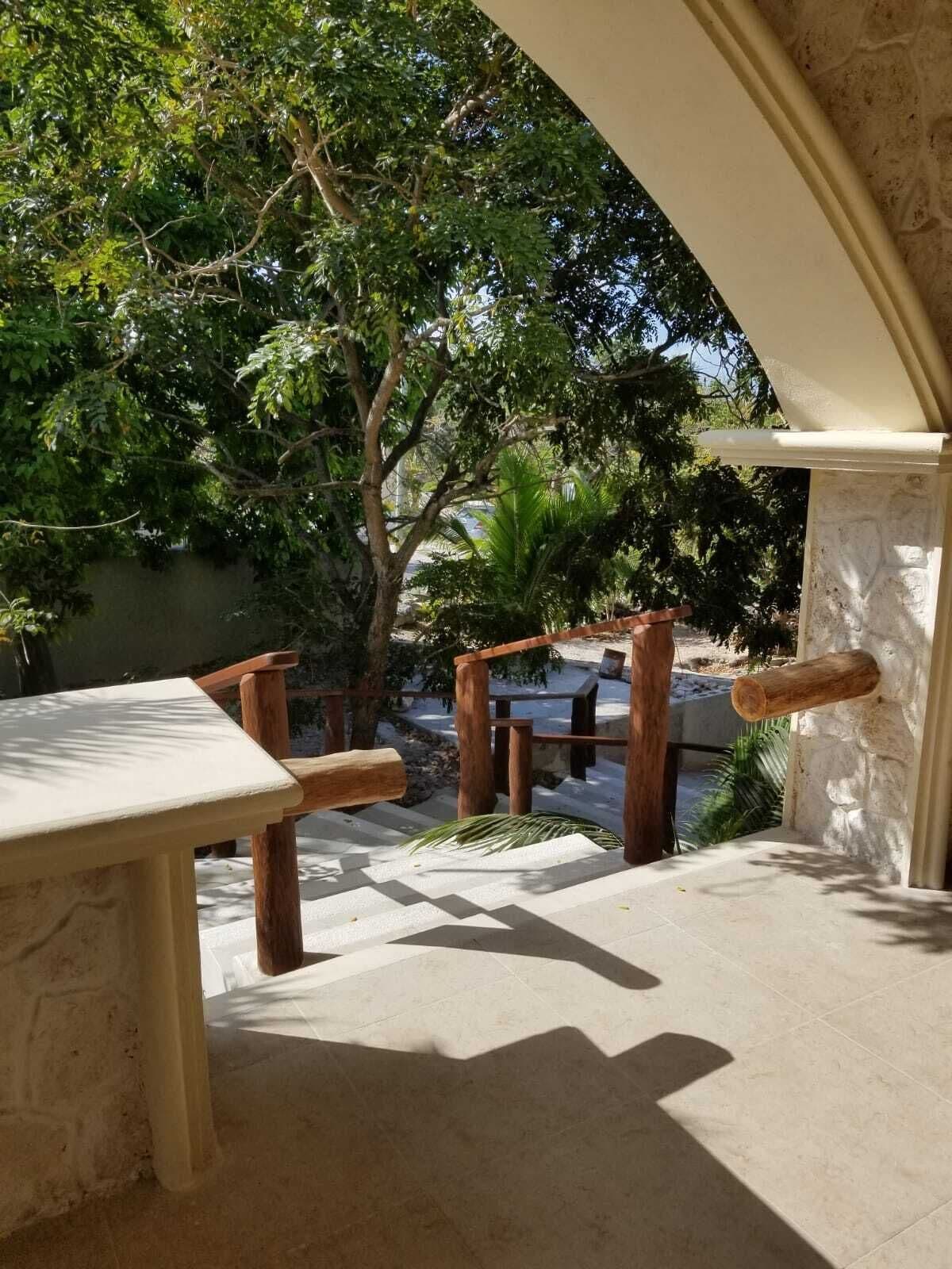 Private Comfortable Apartment/ Suite 5min from Supermarket & Marina