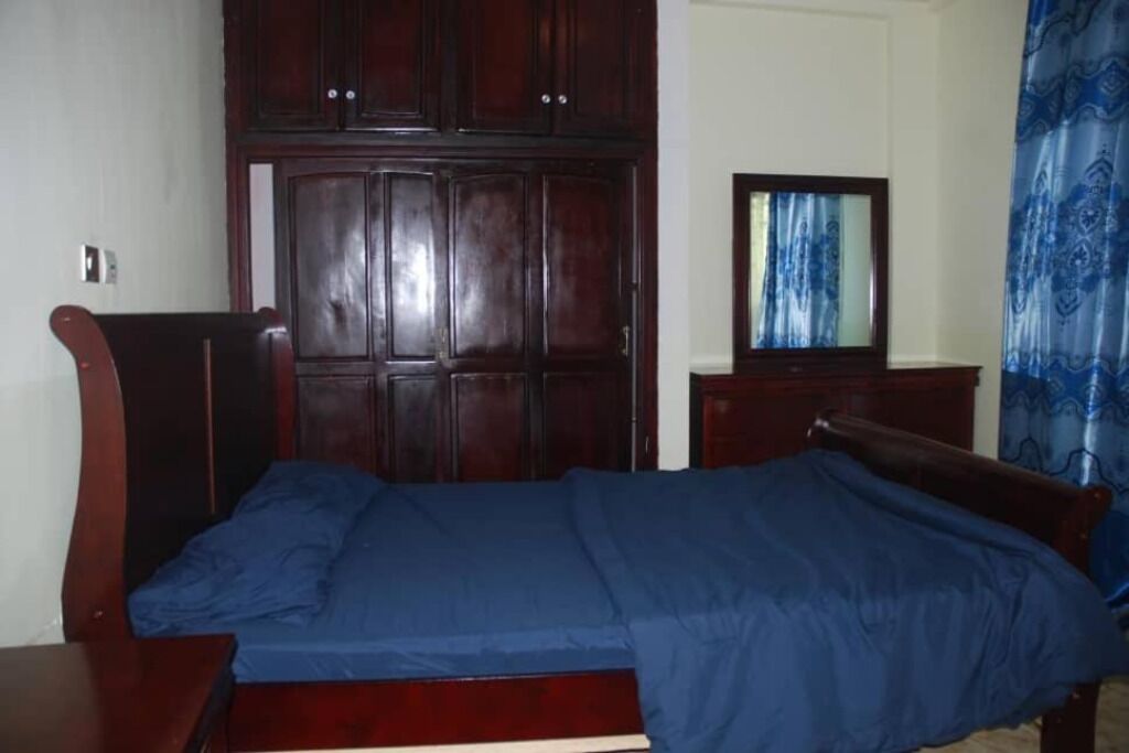 CHRIS COMPLEX - Luxury Safe Apartment