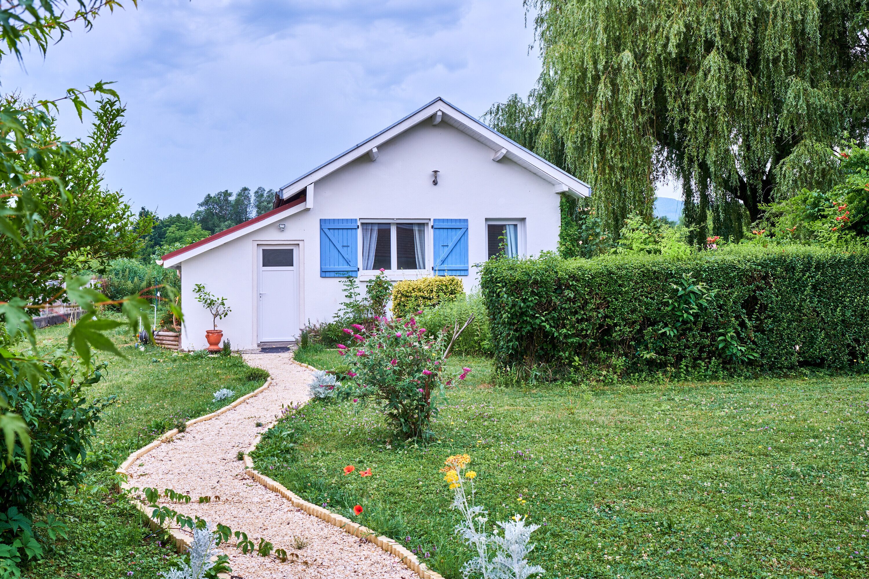 Studio Apartment 'Home Just Be' with Wi-Fi & Garden