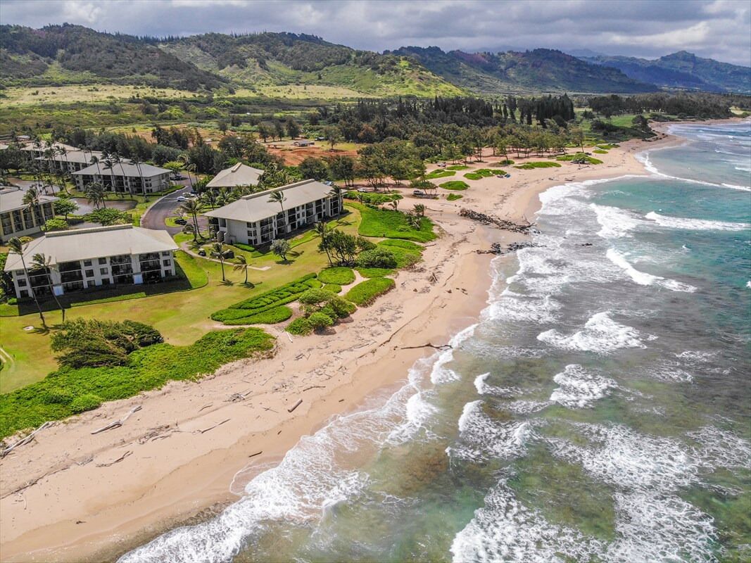 Kauai Beach Villas Walk to Beach, Access Kauai Beach Resort pools, FREE PARKING