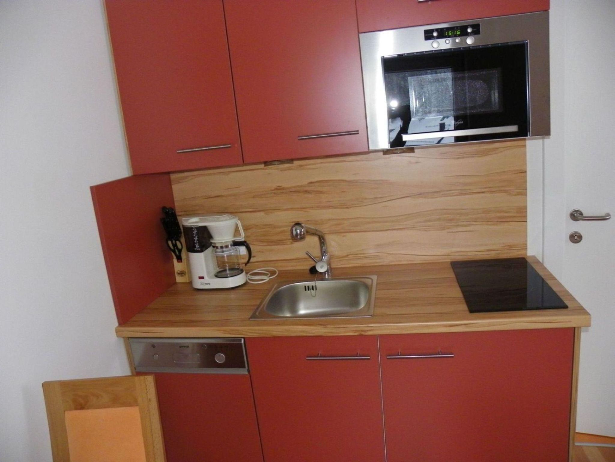 Apartment No. 14 with living/bedroom/shower - Ski-Hans holiday apartments