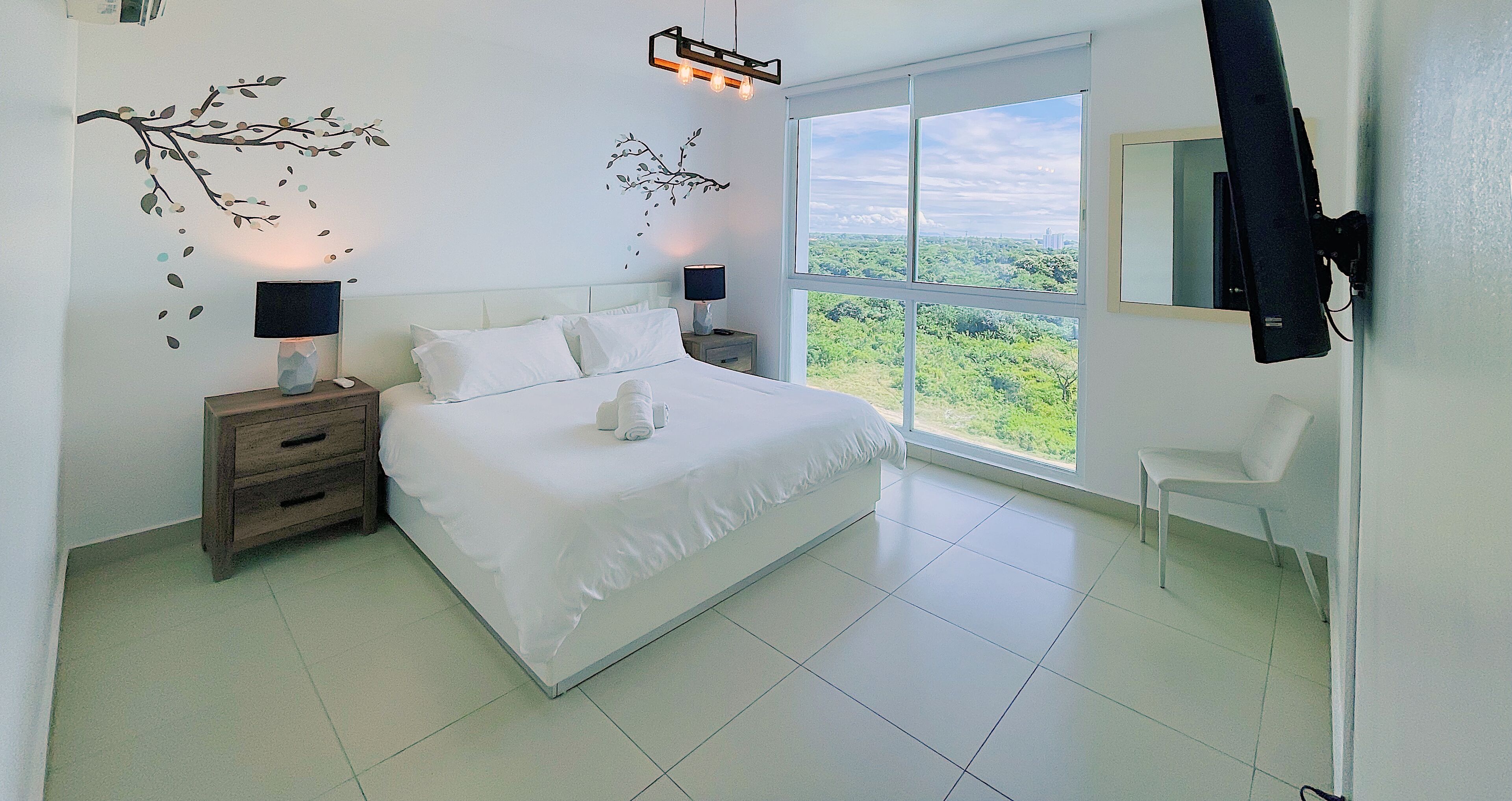 Gorgeous Ocean View, Spacious & Luxurious!