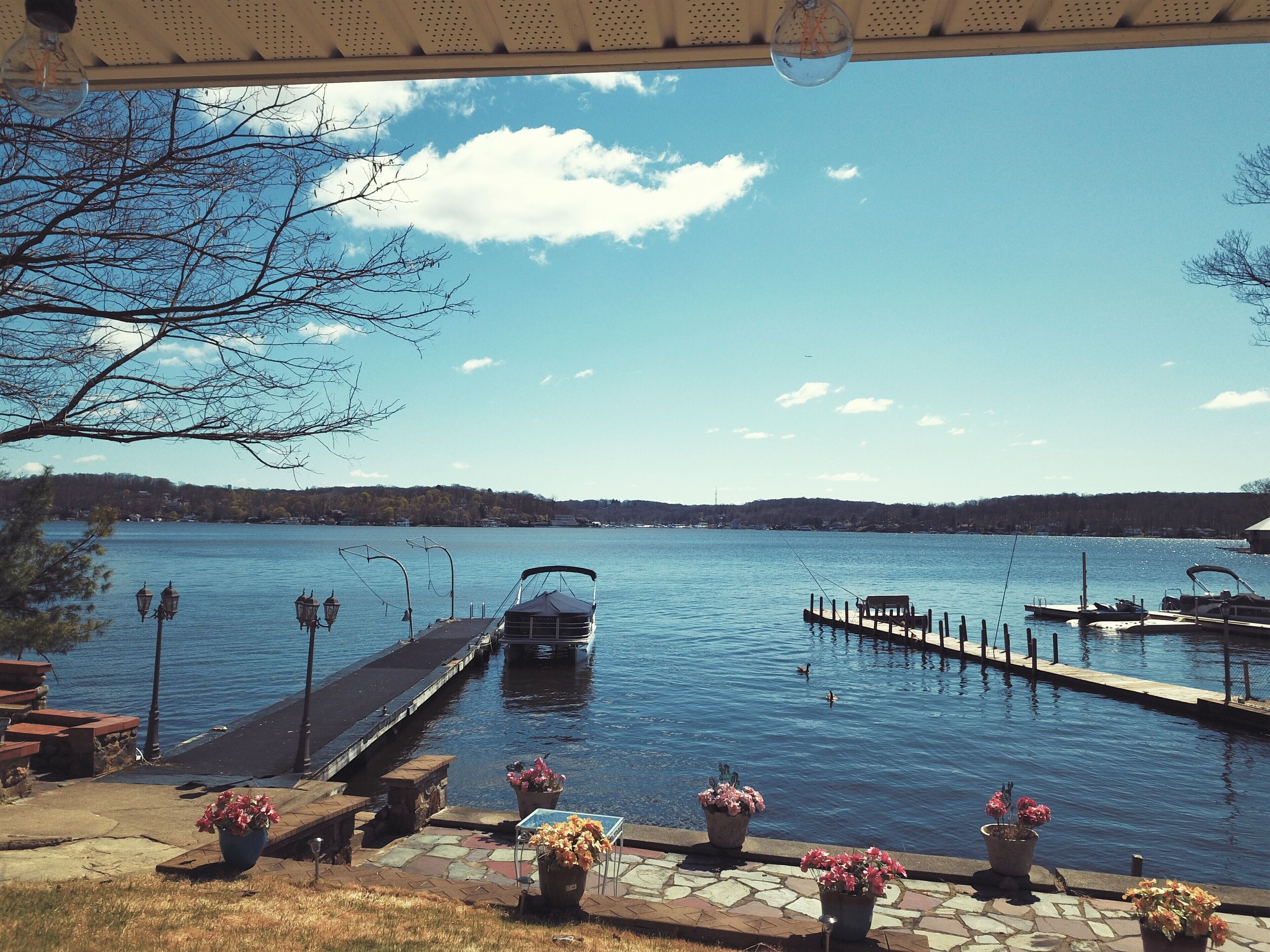 2 bed 2 bath rental on Lake Hopatcong