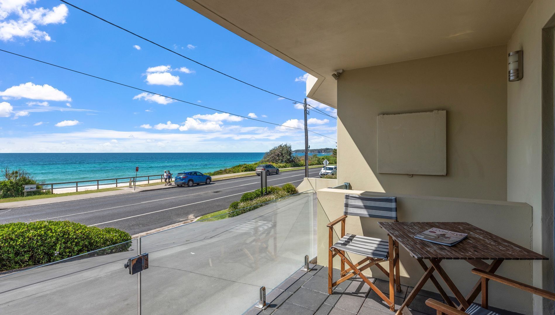 Aqua Shores - Beachfront Studio on Mollymook Beach