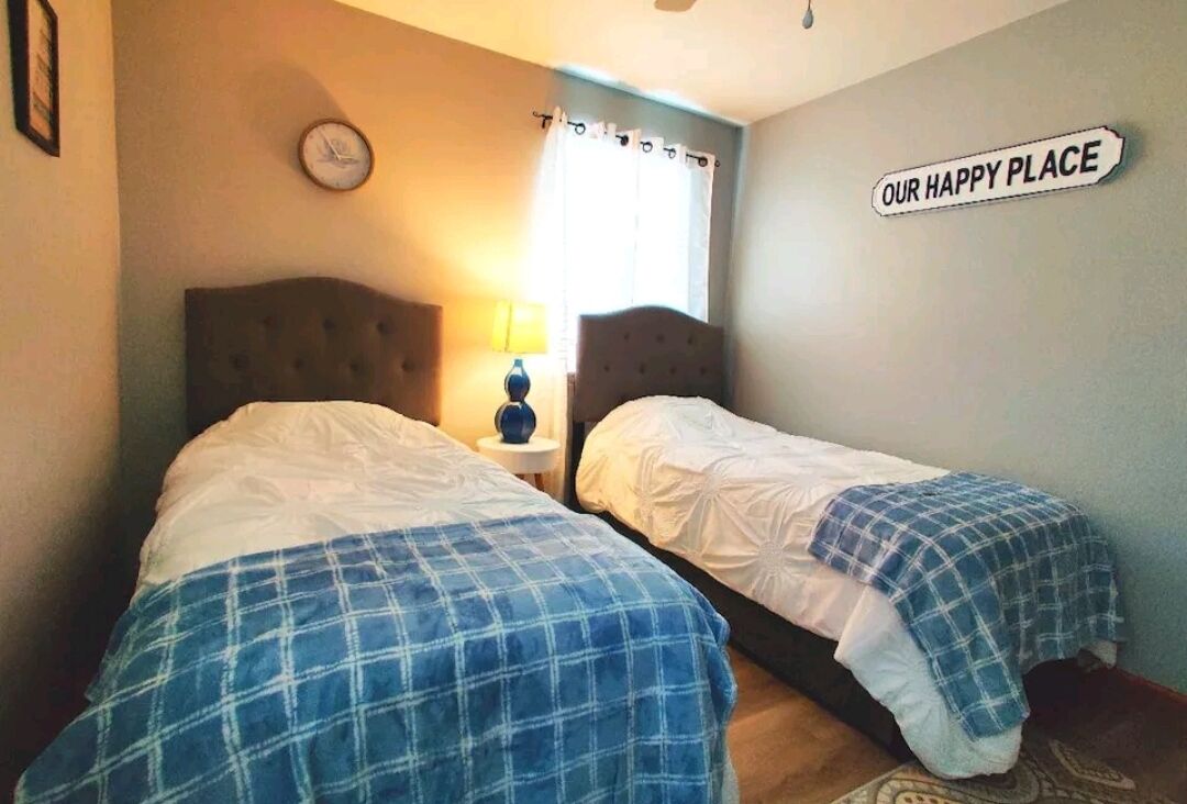 Lovely 2 Bedroom Apartment ( San Marco near downtown Jax)