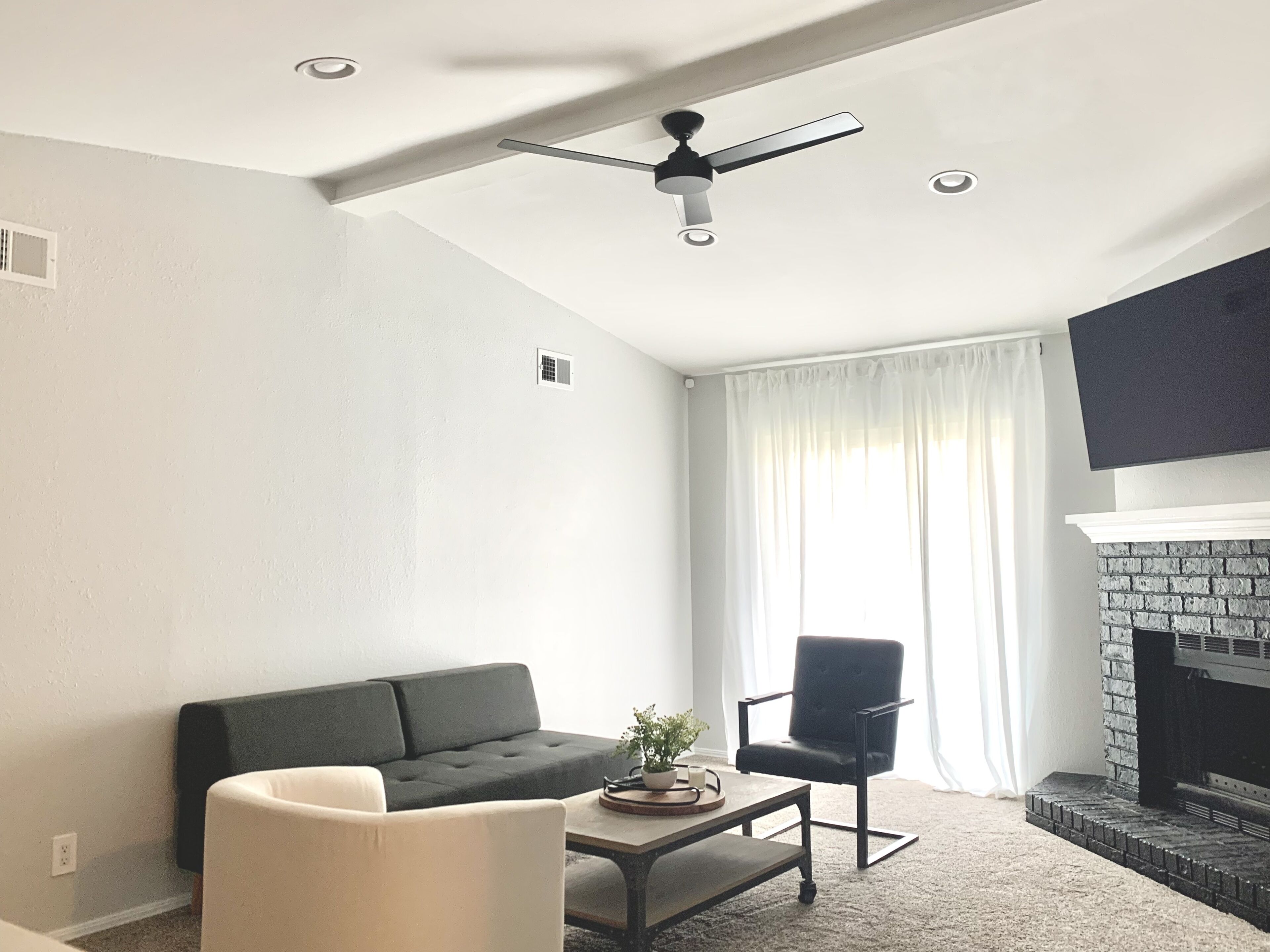 ORU Alumni, Large stylish Loft, Kitchen, Dining, Night-lit Balcony, Washer/Dryer
