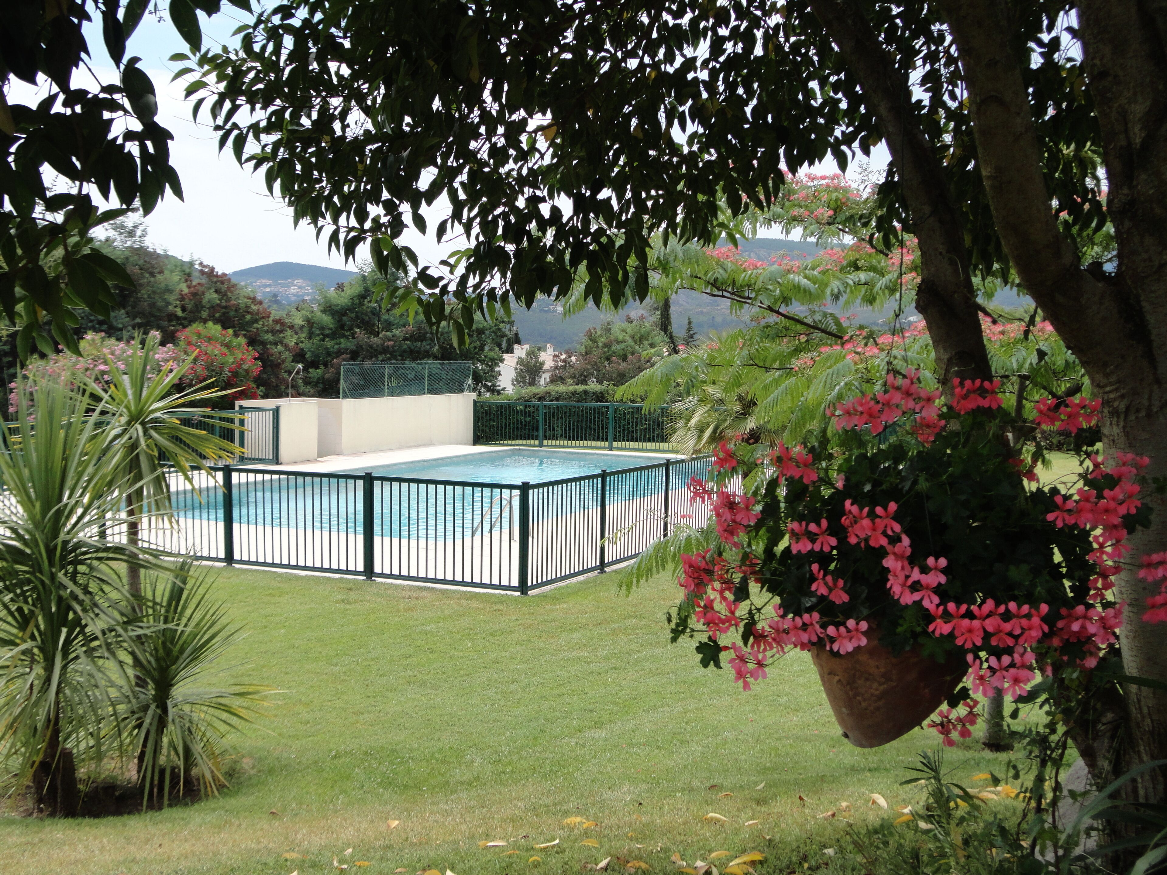 Mandelieu charming quiet accommodation