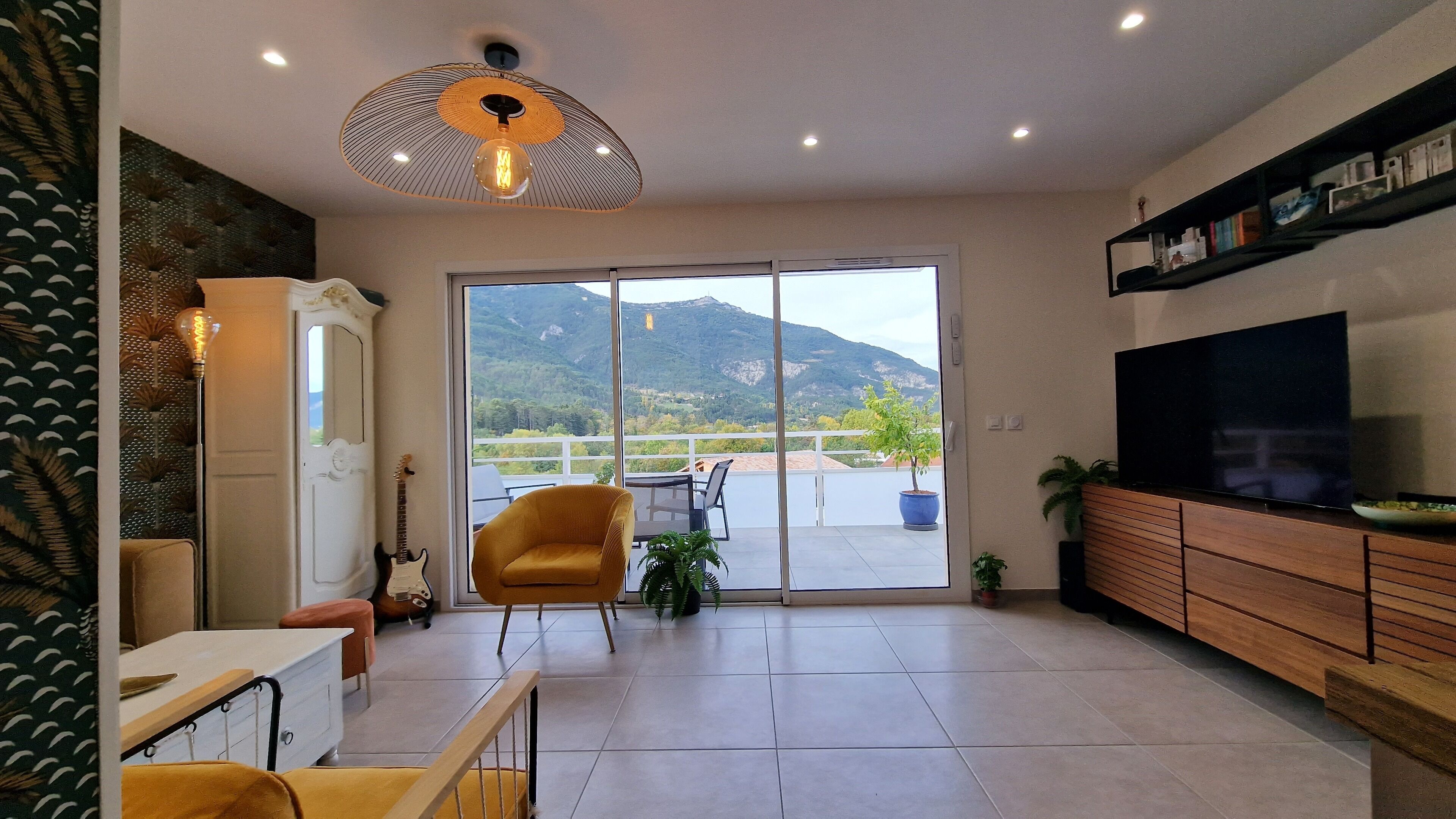 New top floor apartment large terraces breathtaking mountain views