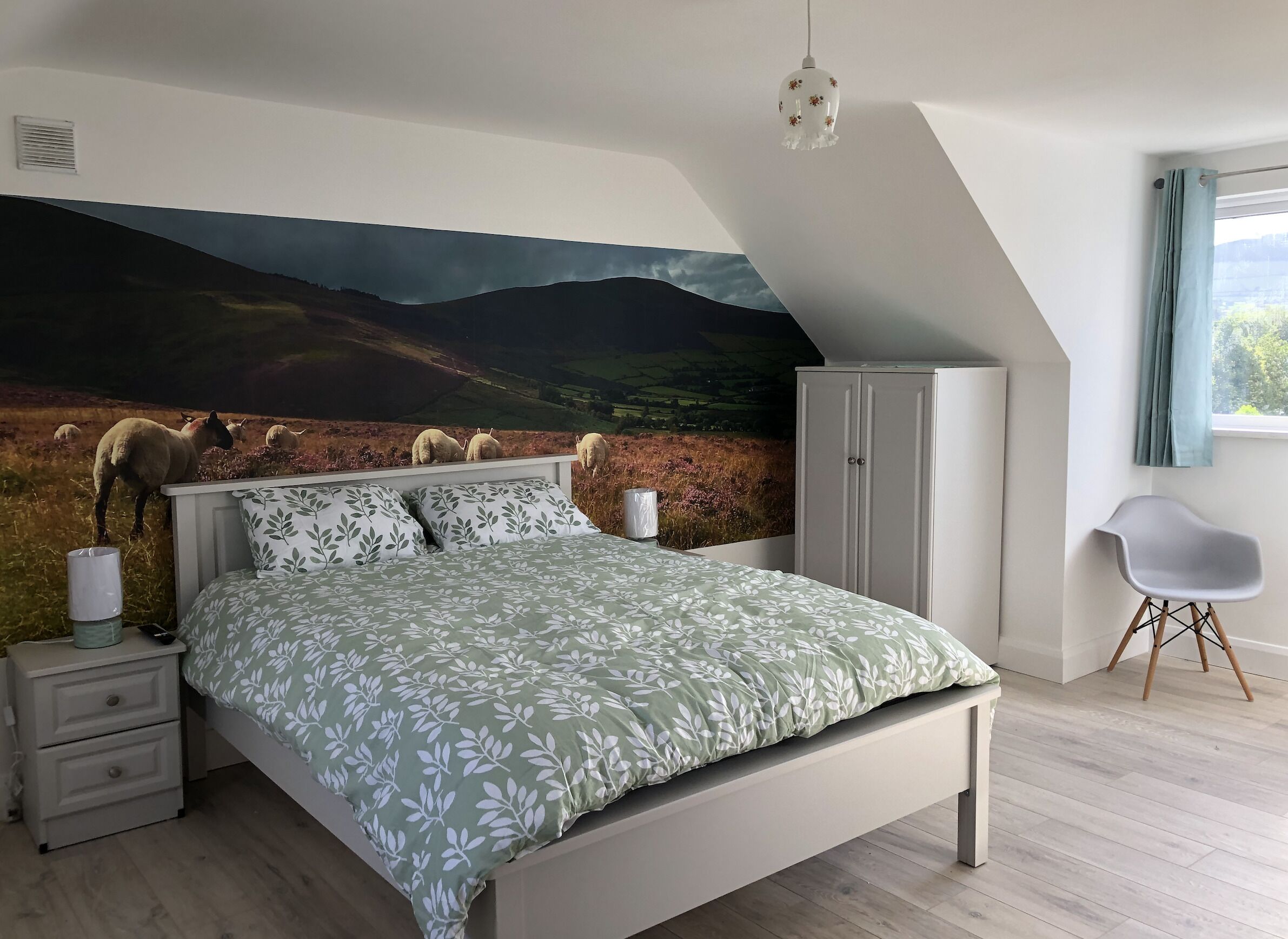 Brand New Bed and Breakfast in Bunclody (Irish Suite)