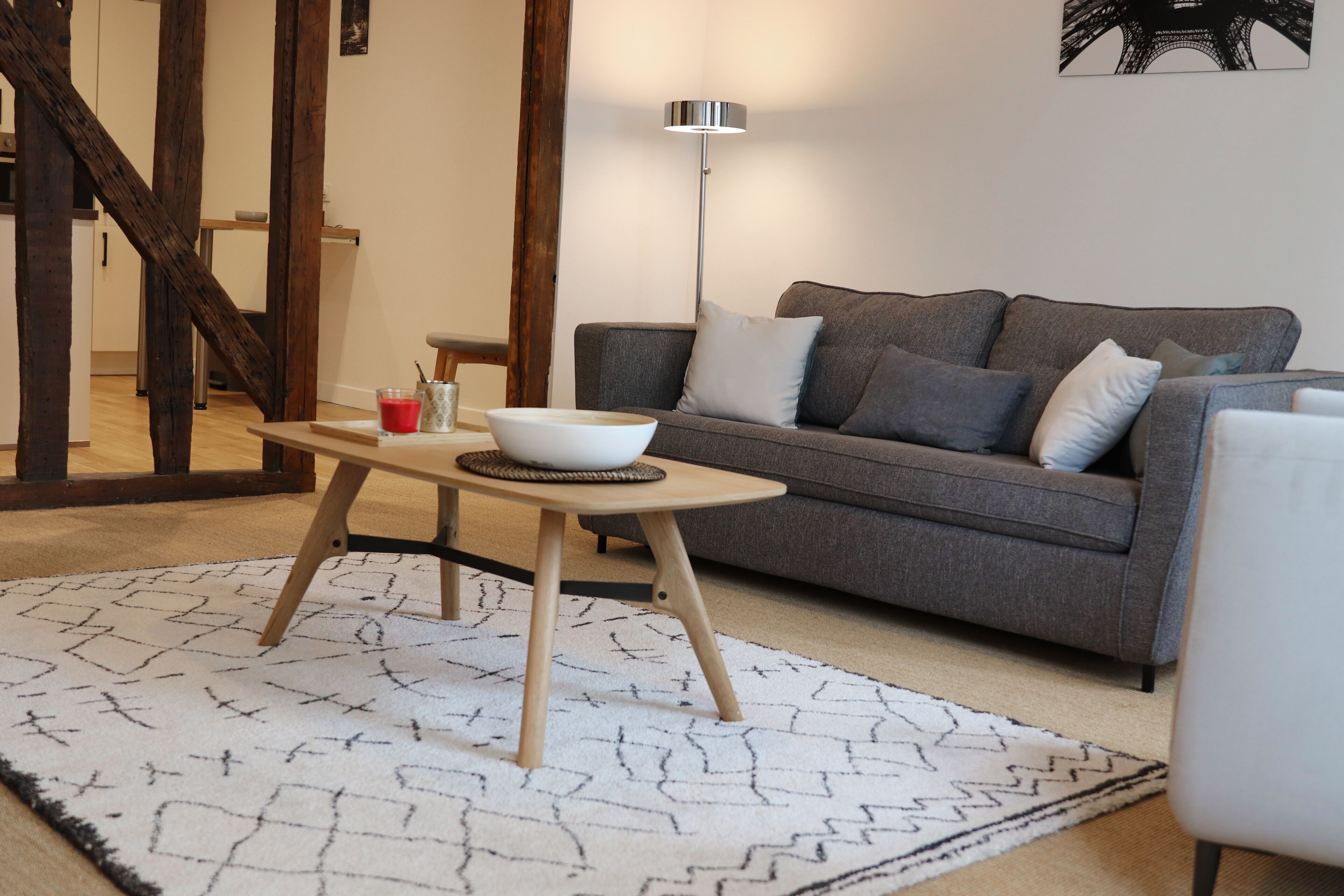 Le Mans hypercentre bright apartment