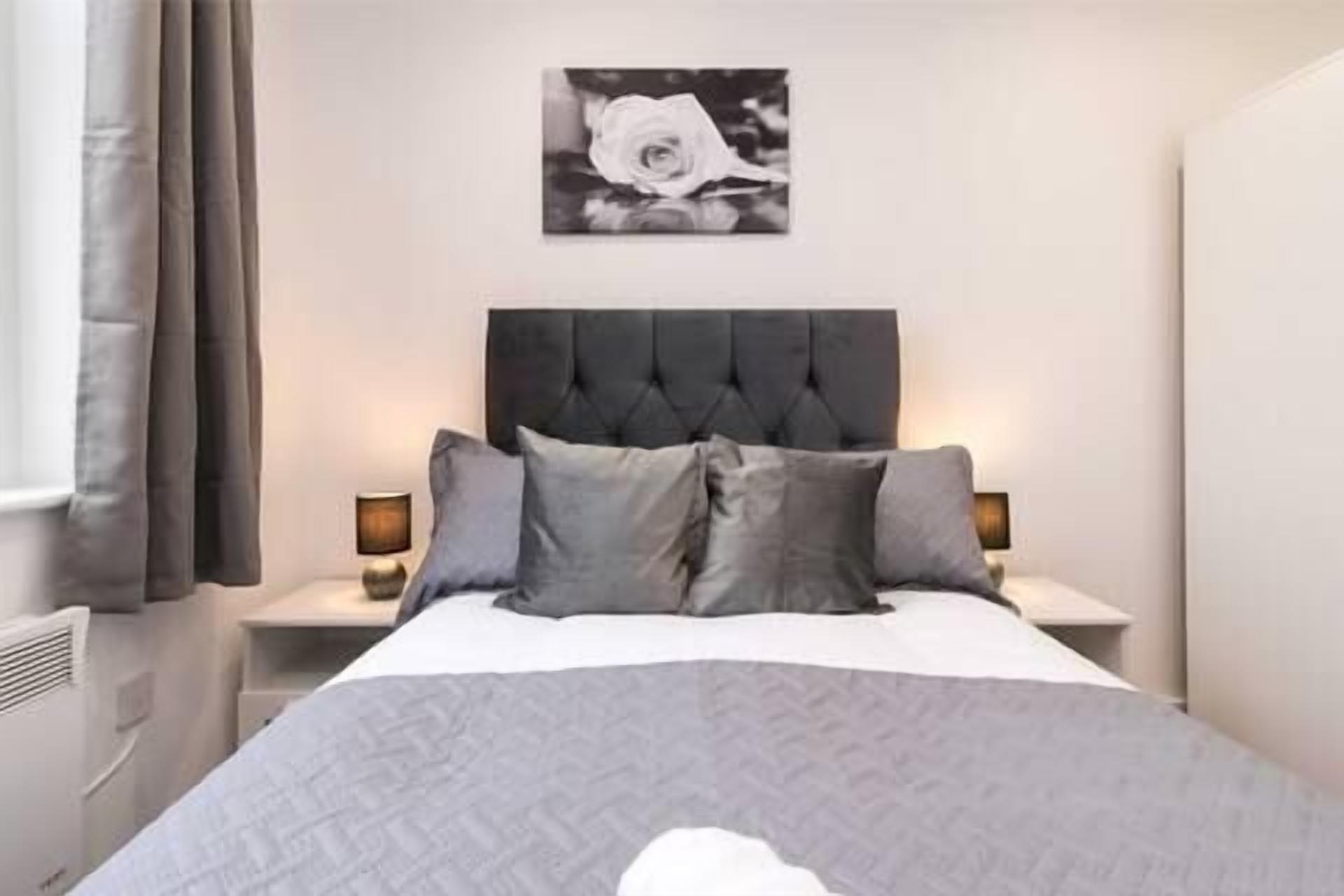Sublime Stays Webberly Stylish Studios Stoke City Centre 9B